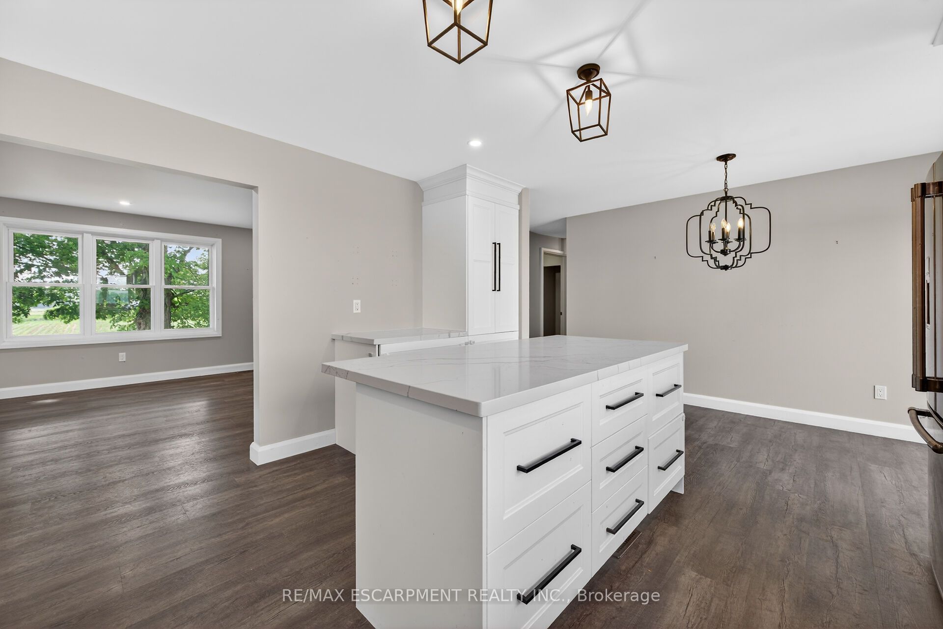 2336 Cockshutt Road Property Photo 14