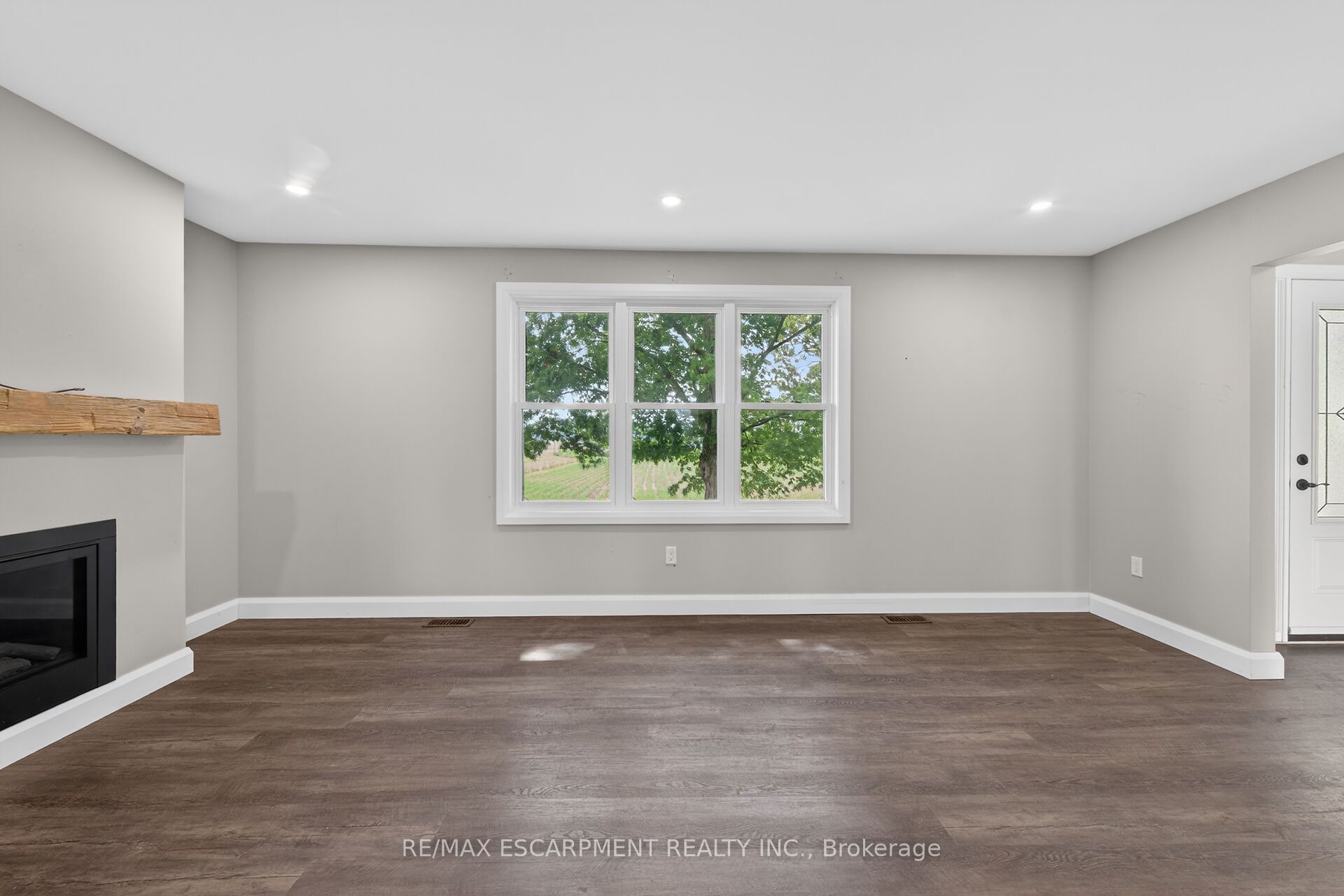 2336 Cockshutt Road Property Photo 17