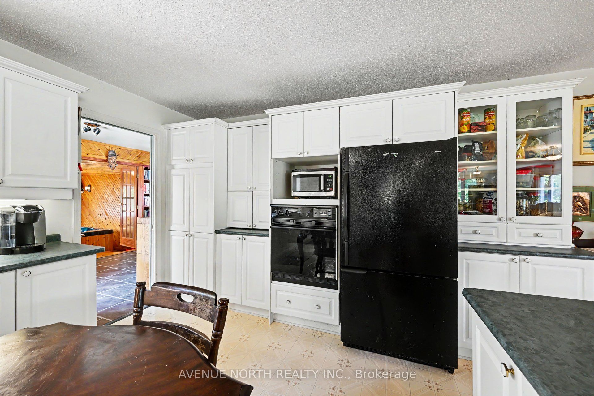 4645 Scotch Line Property Photo 13