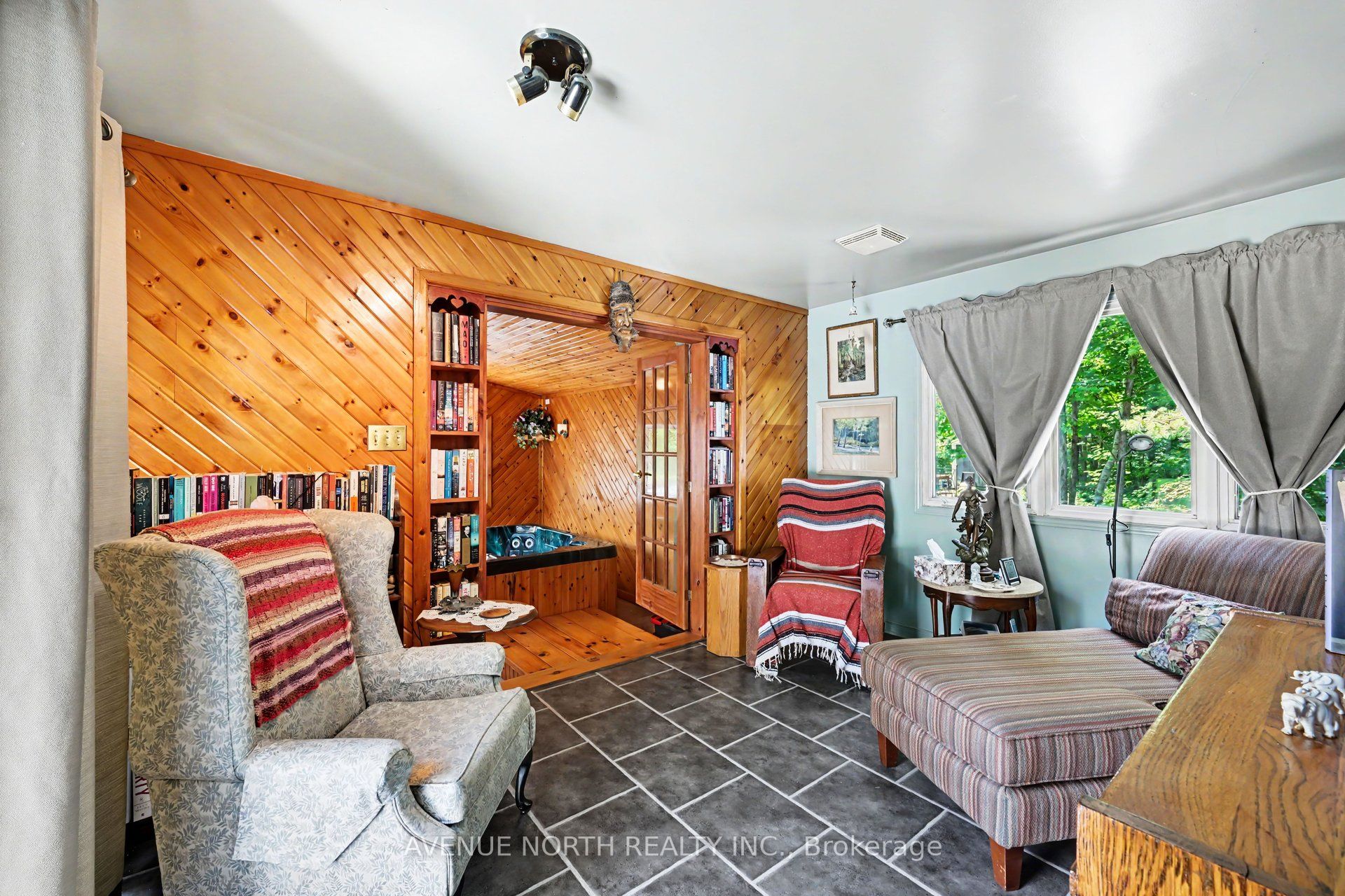 4645 Scotch Line Property Photo 14