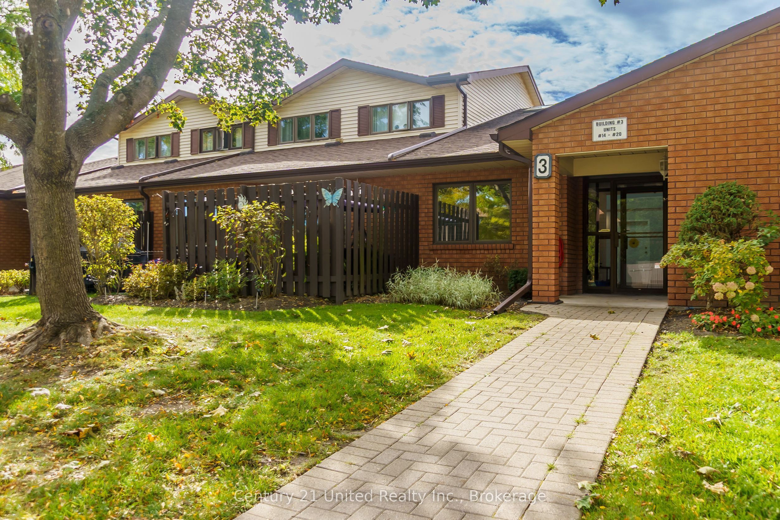 36 Champlain Crescent 15 Property Photo 1