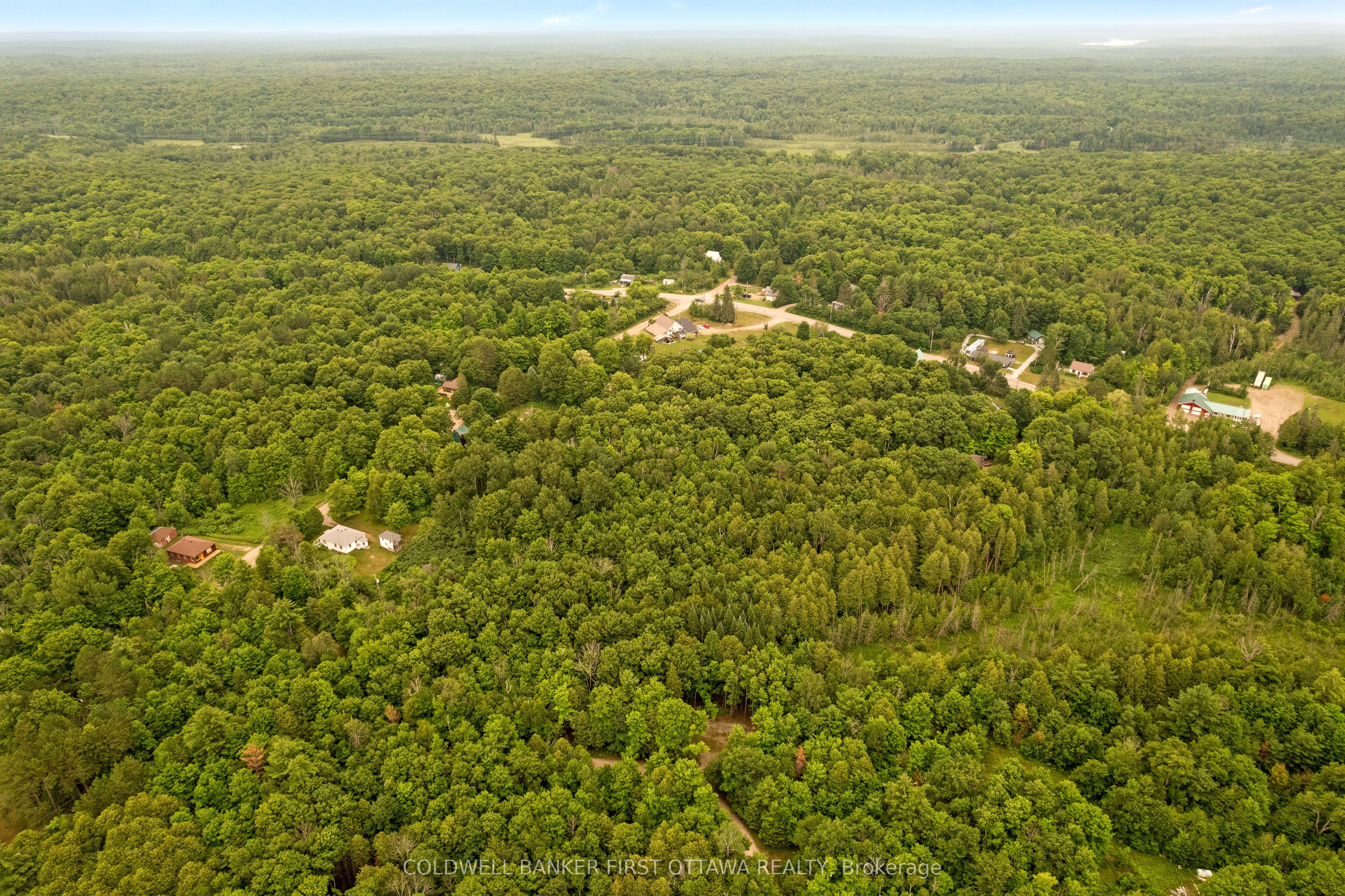 1039 Sunset Strip Lane Property Photo 3