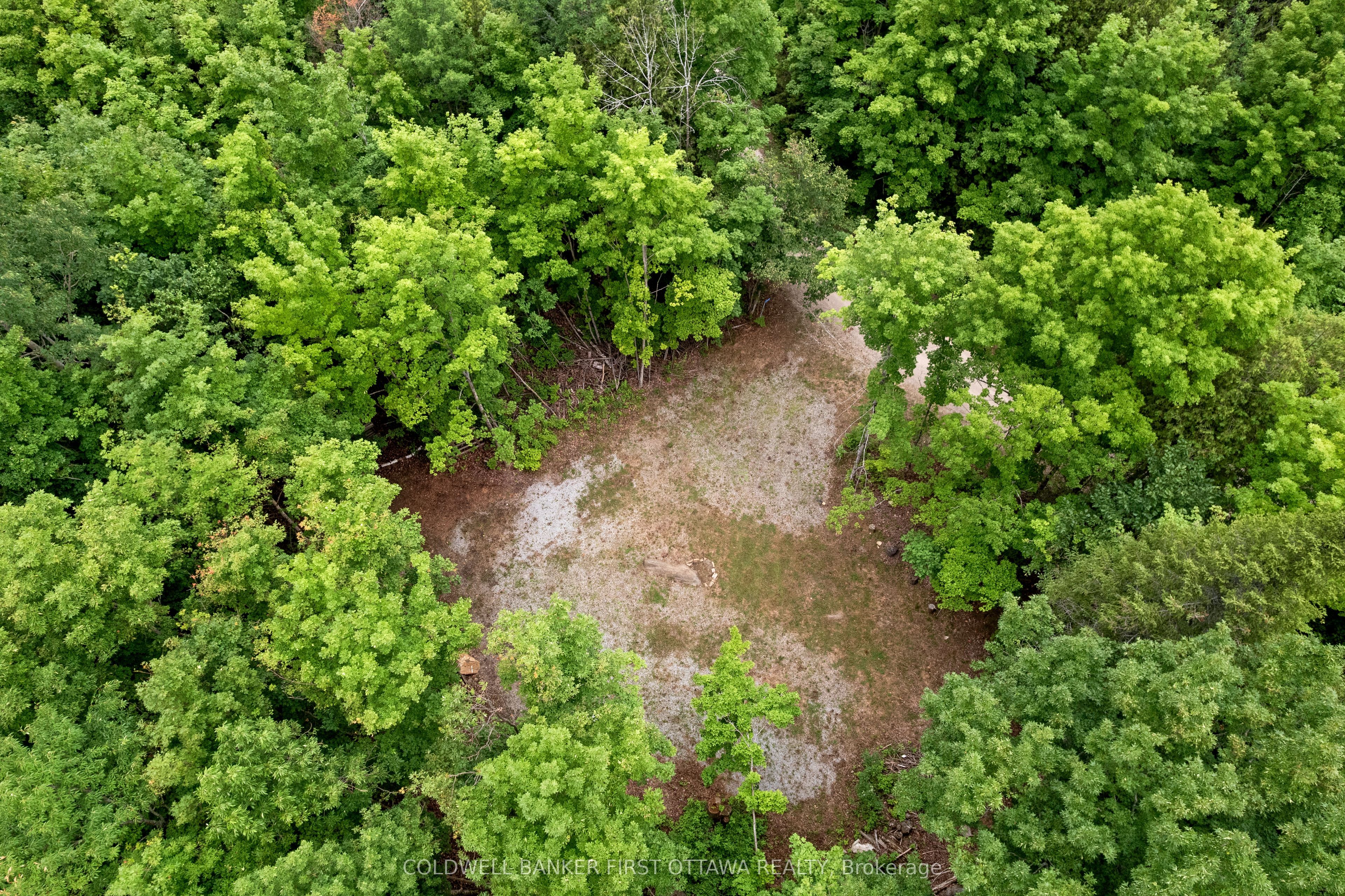 1039 Sunset Strip Lane Property Photo 15
