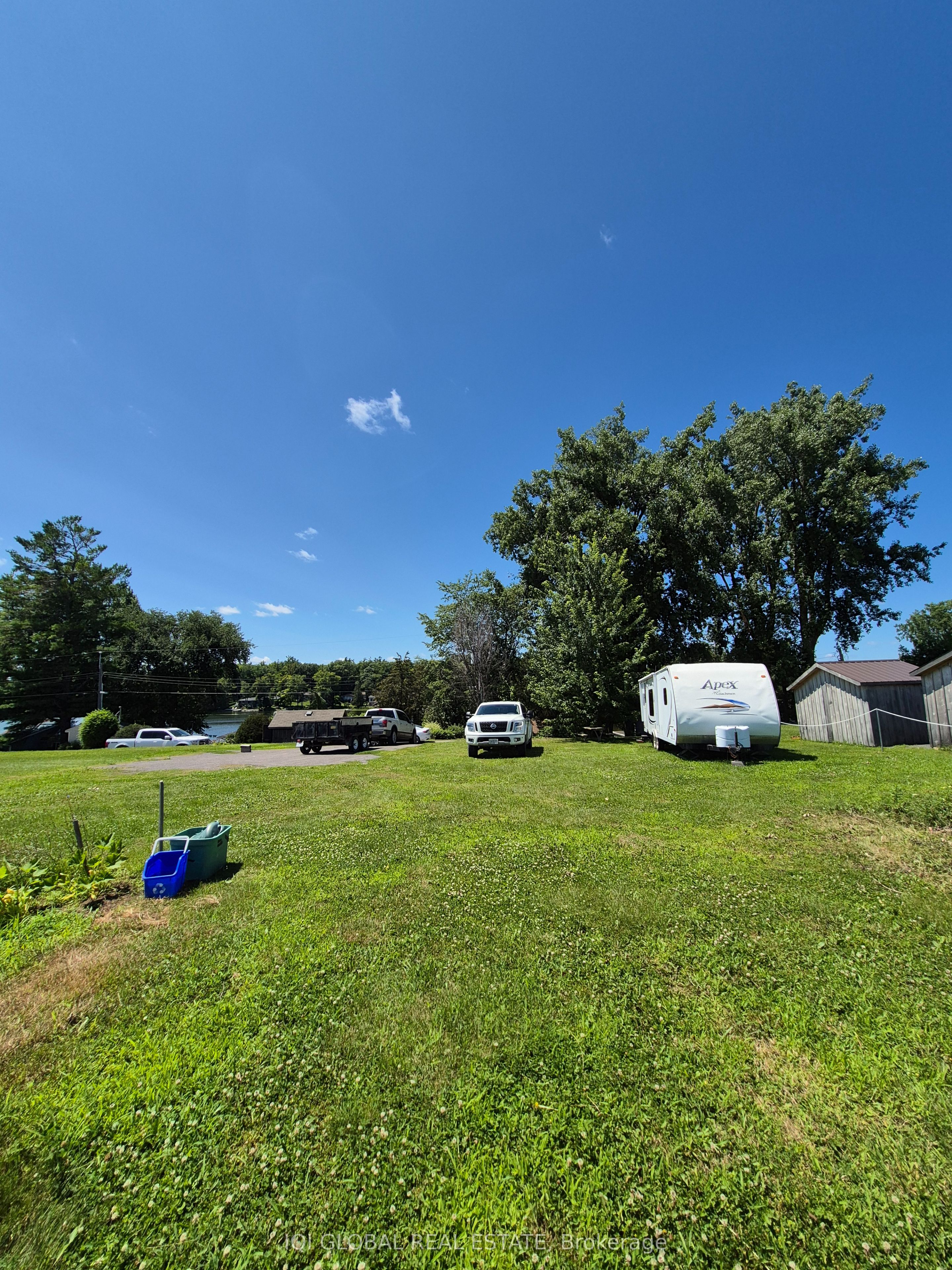 24 Pines Lane Property Photo 13
