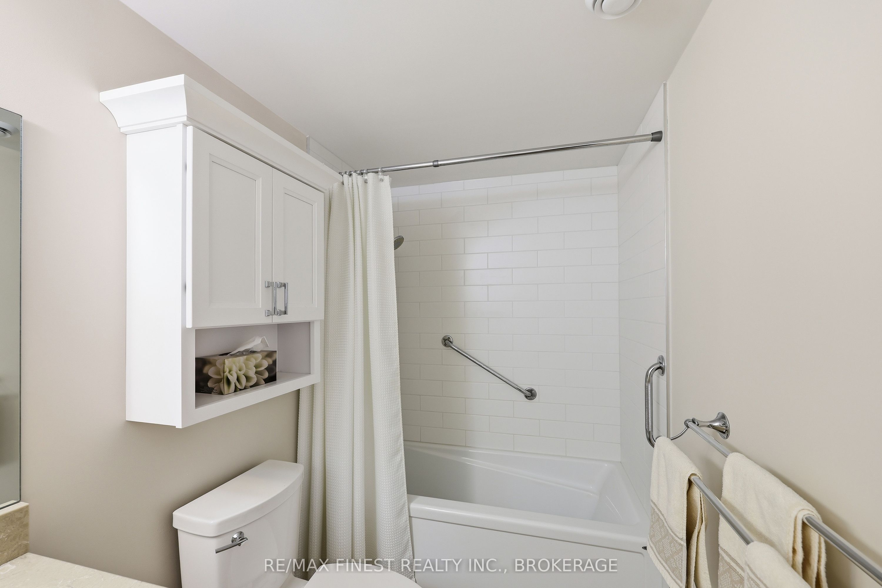 745 Davis Drive 610 Property Photo 24