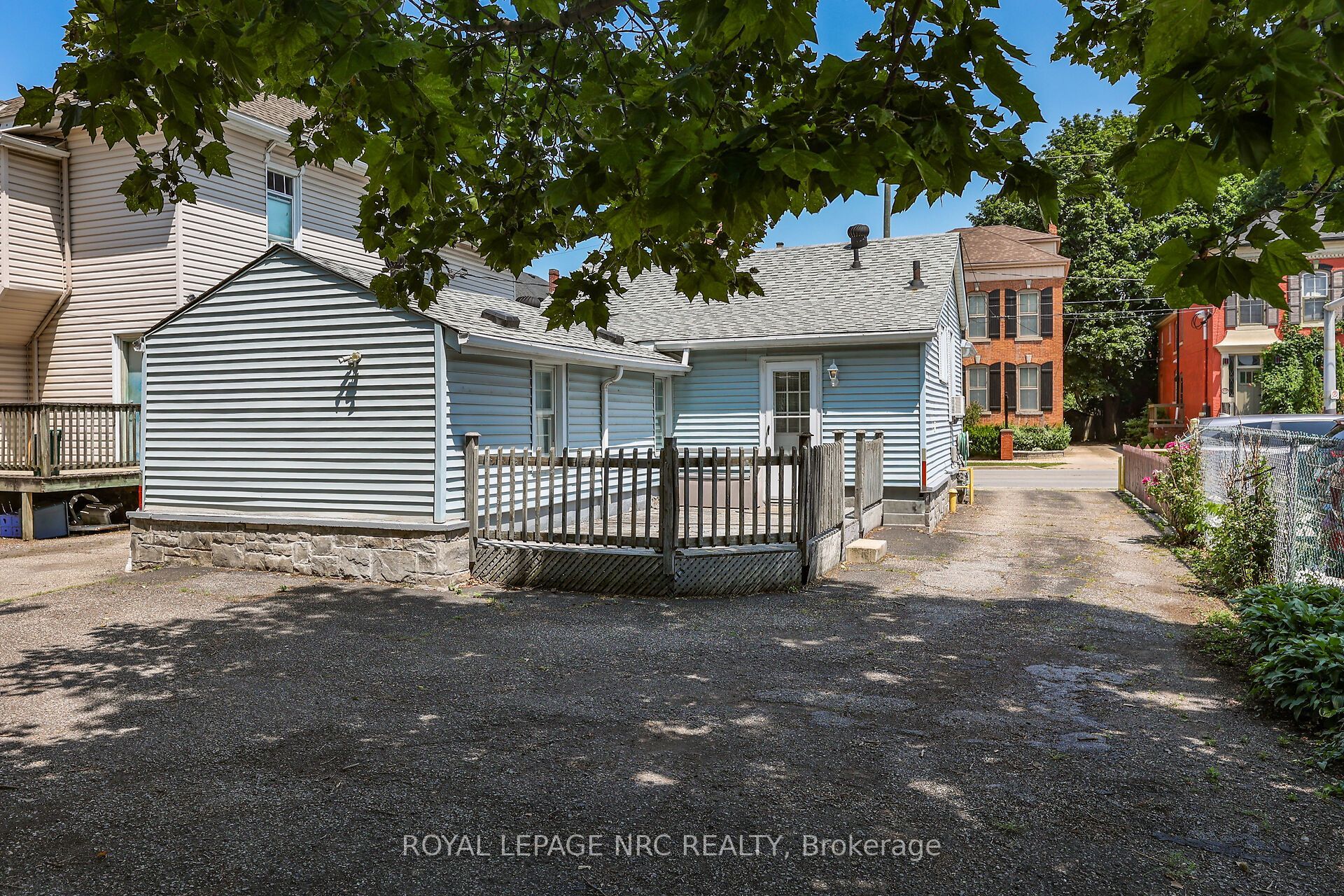 177 James Street Property Photo 2