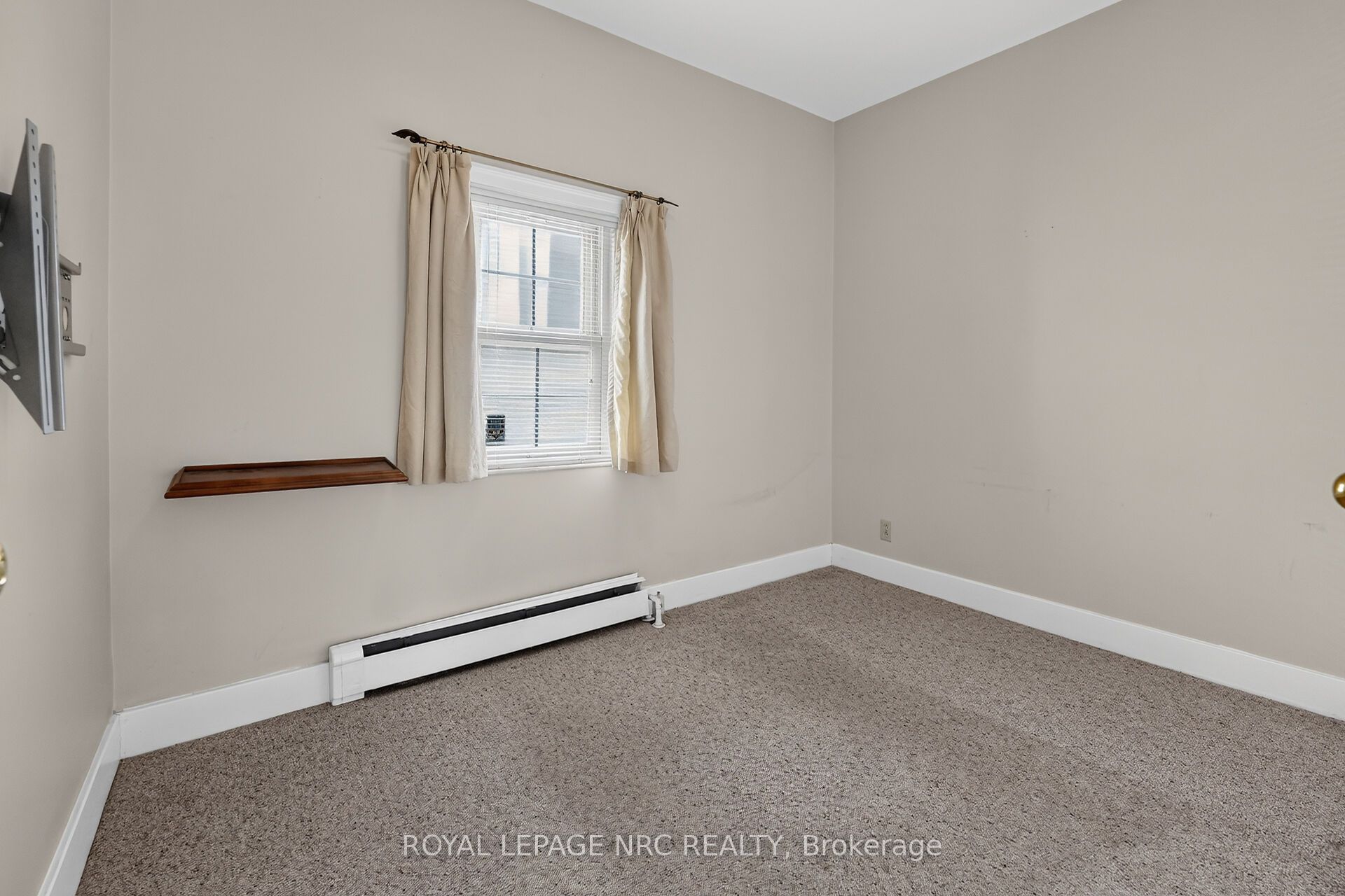177 James Street Property Photo 10
