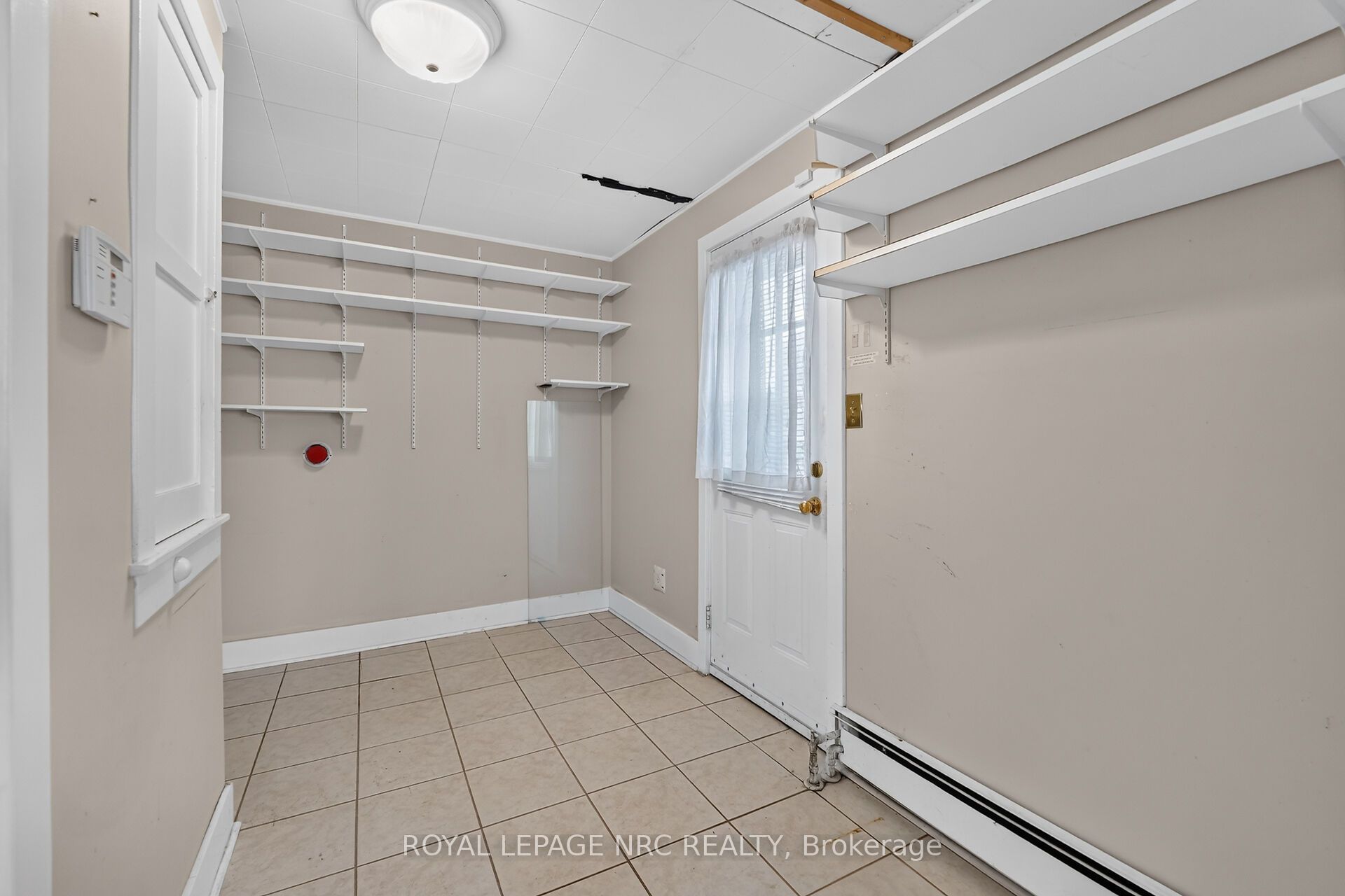 177 James Street Property Photo 22
