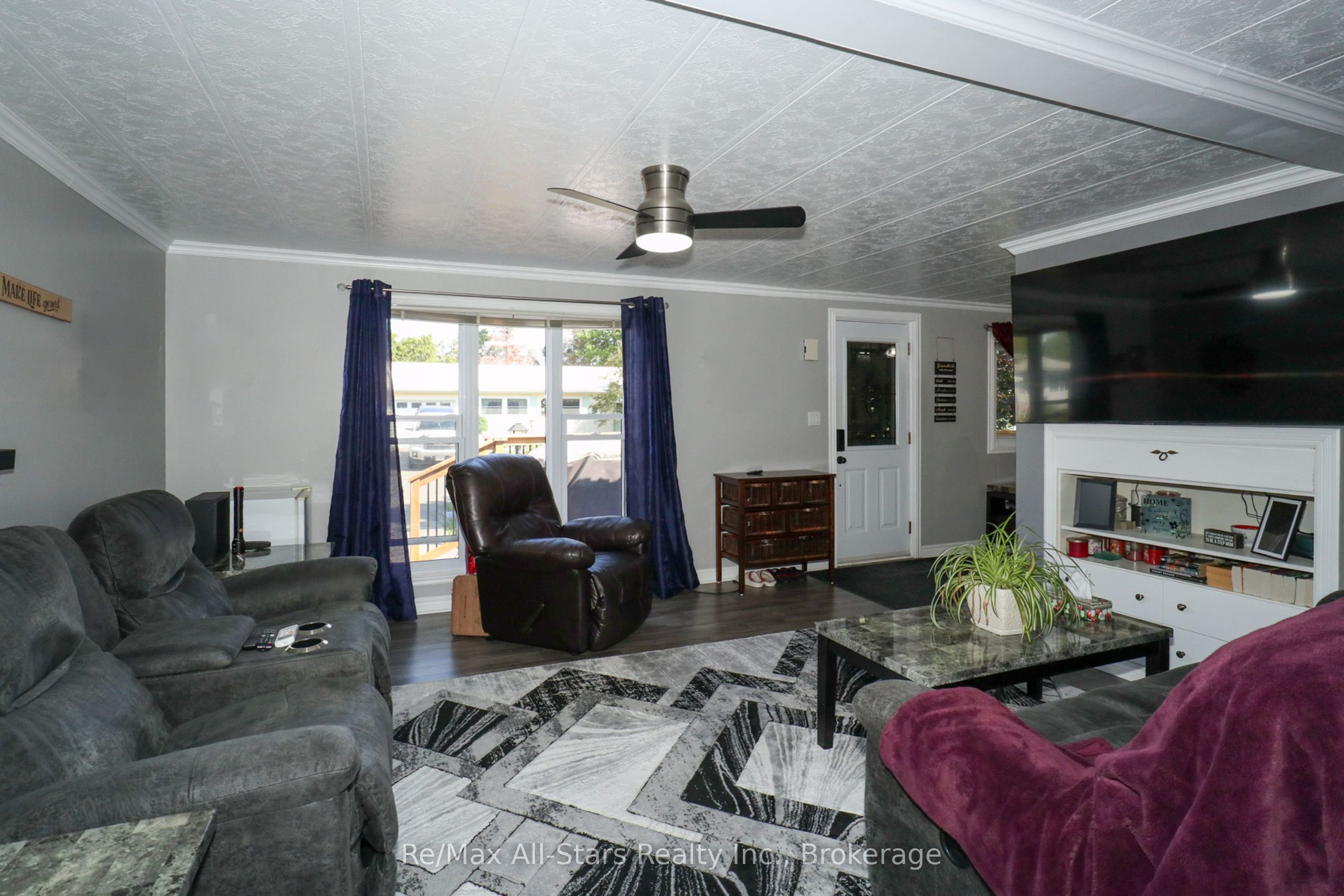 7 Cedar Street Property Photo 10