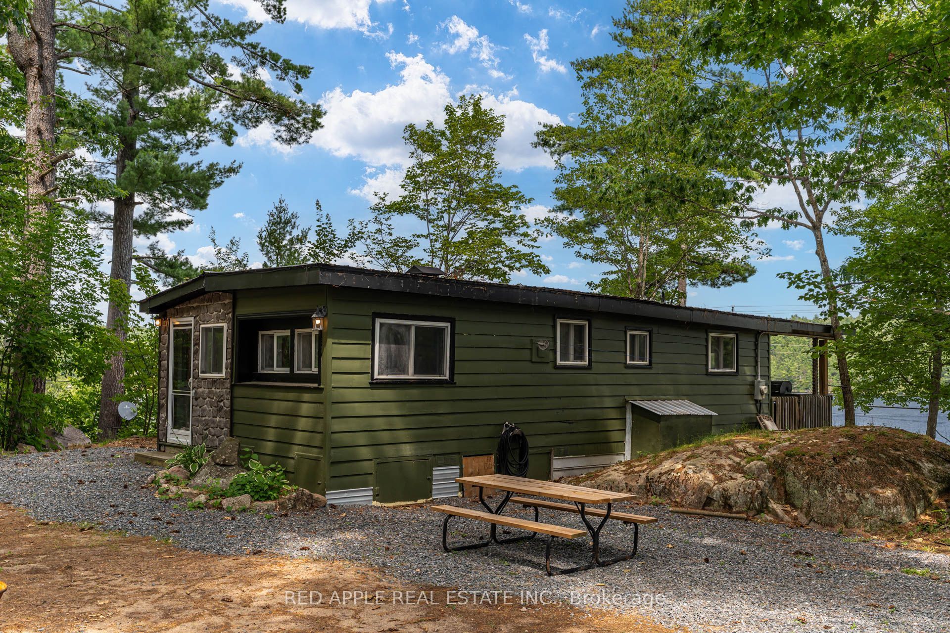 17568 Hwy #41 Property Photo 25