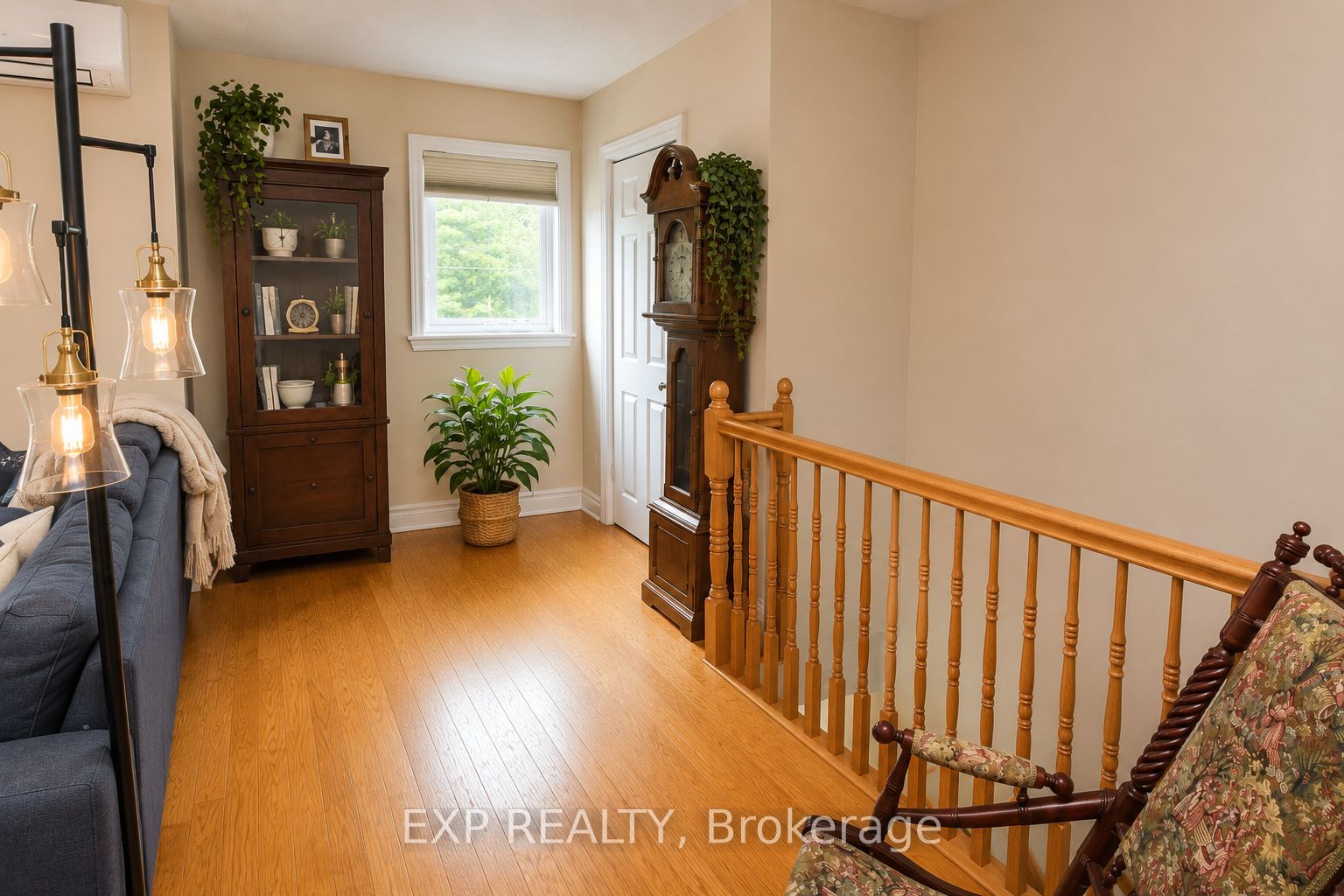 127 Third Street W 2 Property Photo 3
