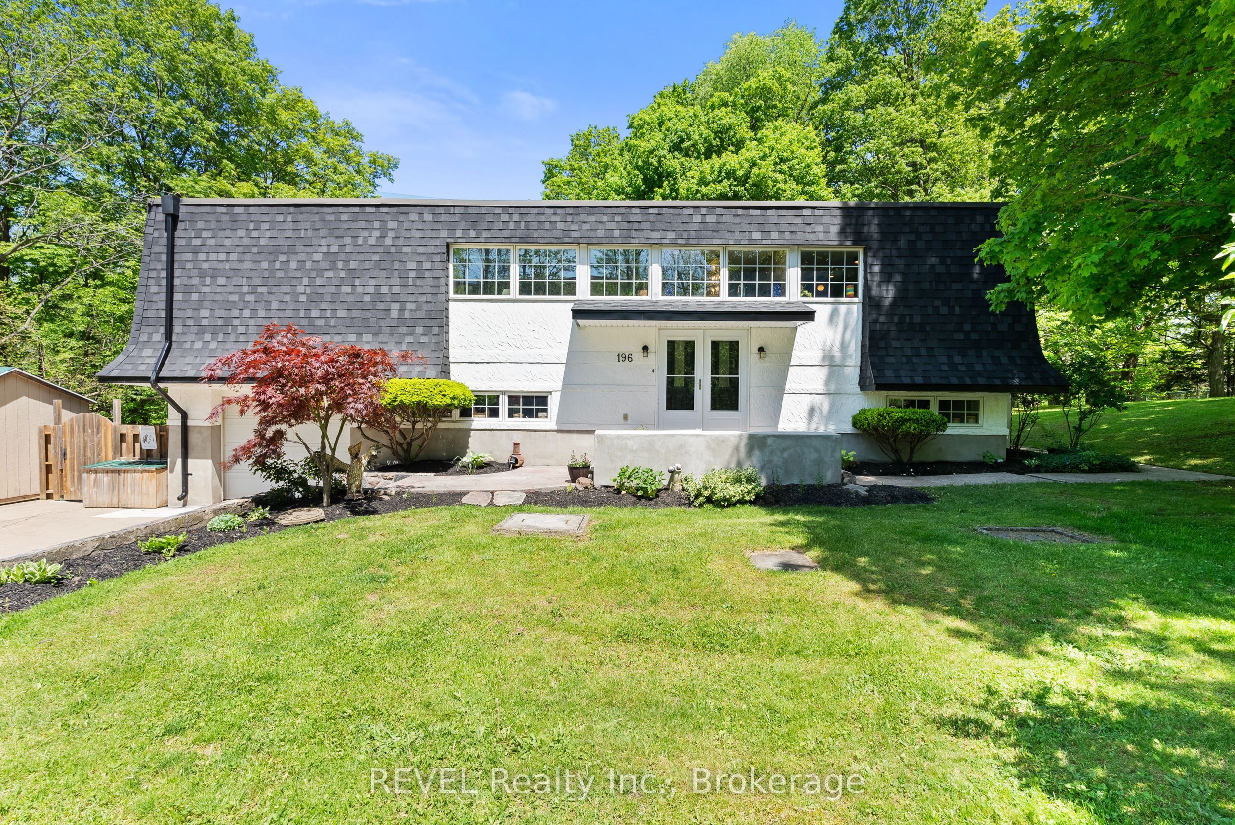 196 Warner Road Property Photo 7