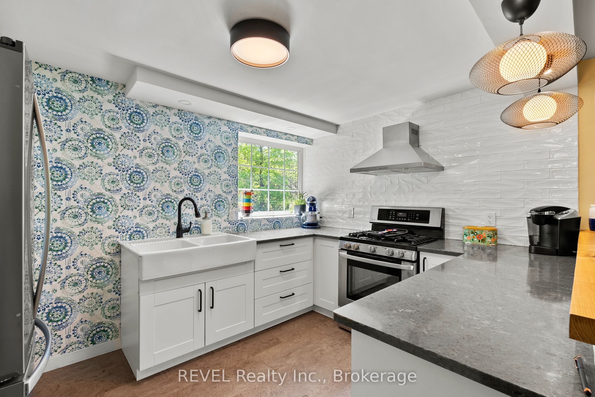 196 Warner Road Property Photo 15