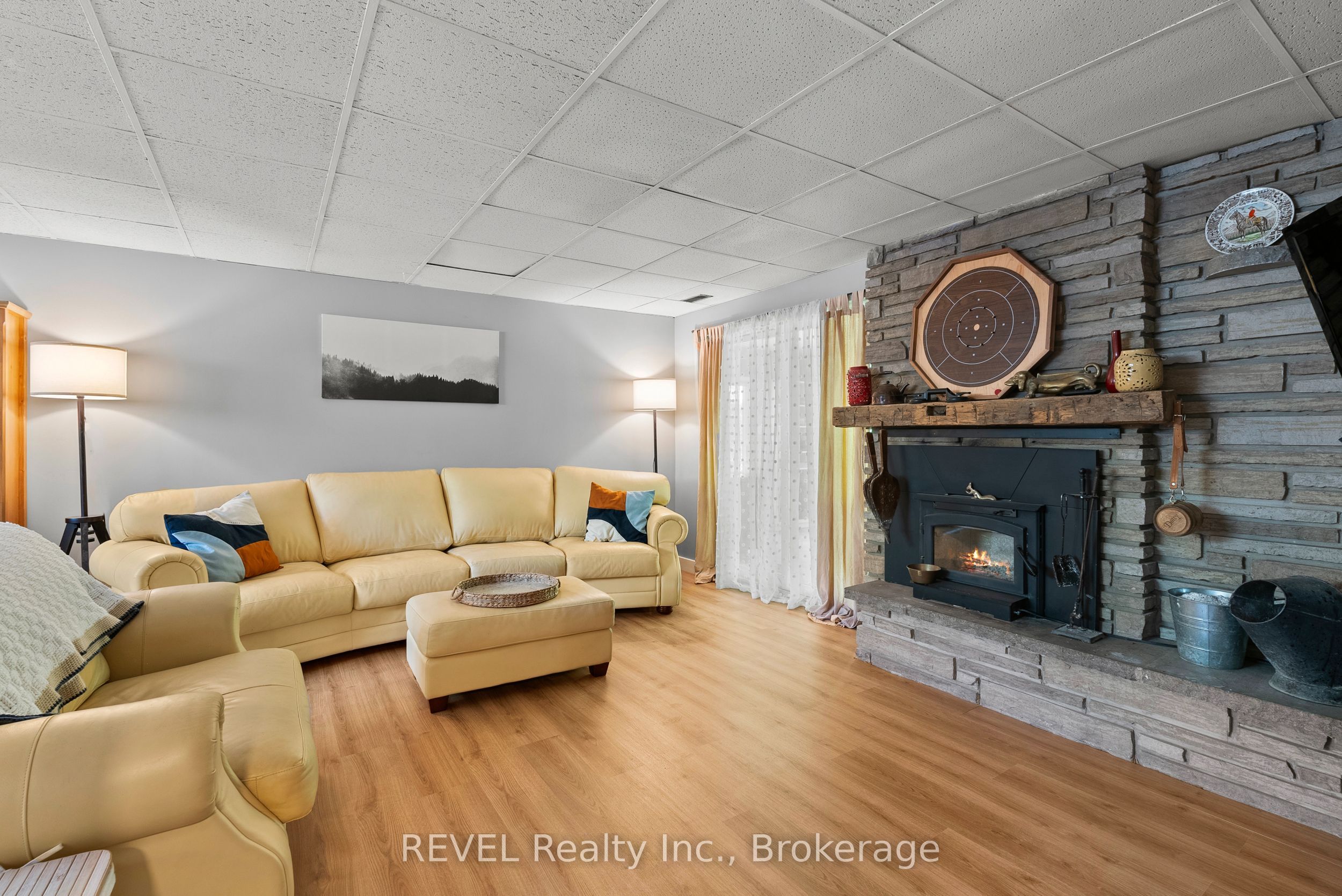 196 Warner Road Property Photo 28