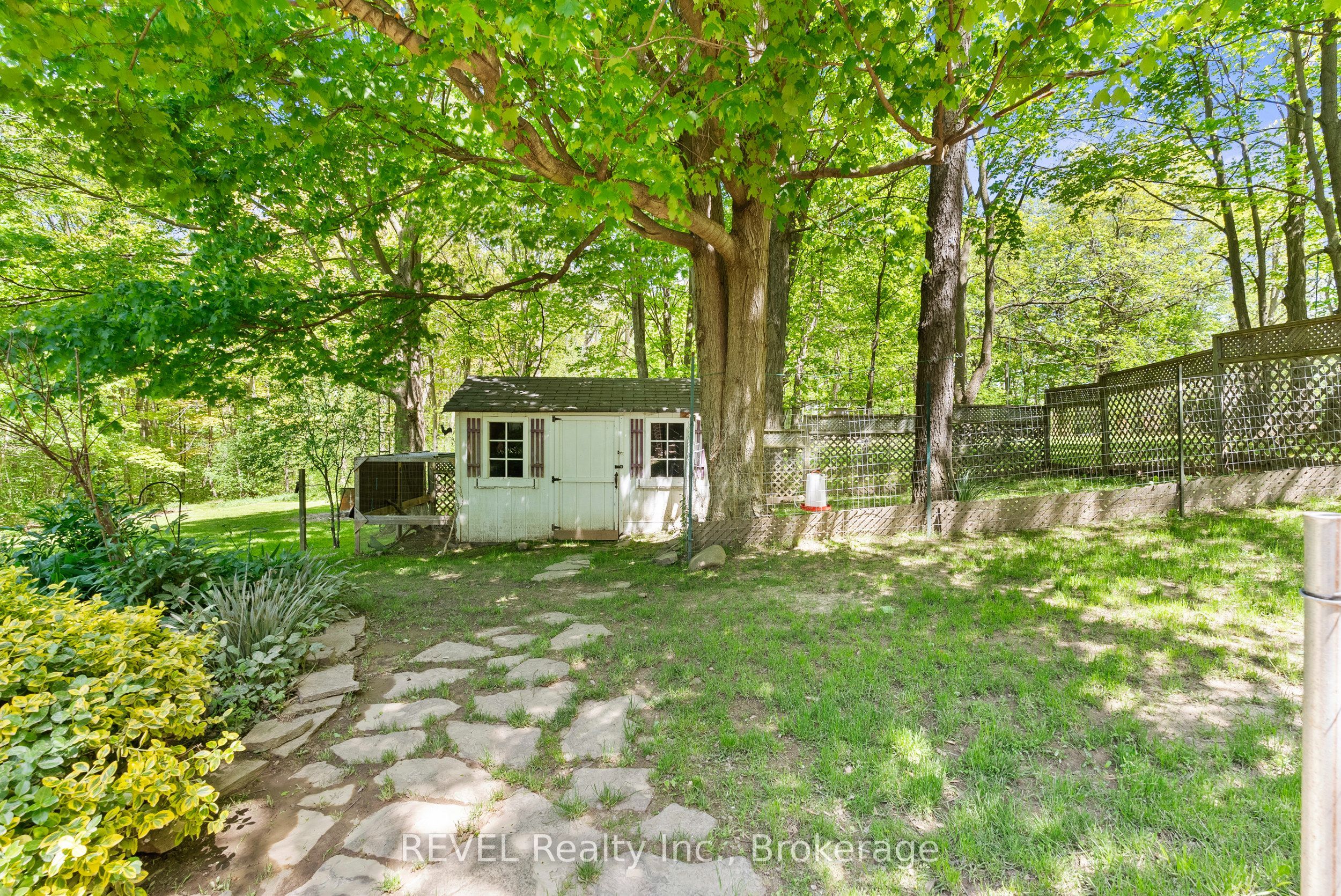 196 Warner Road Property Photo 37