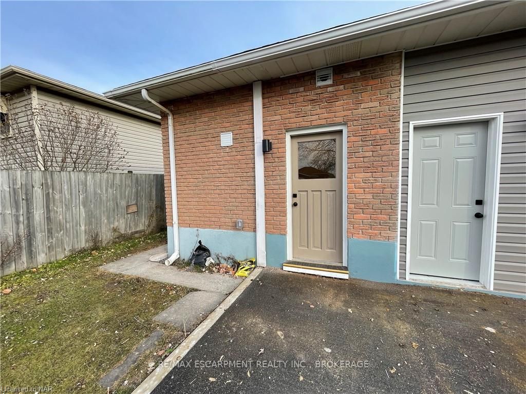 76 Marc Boulevard Property Photo 13