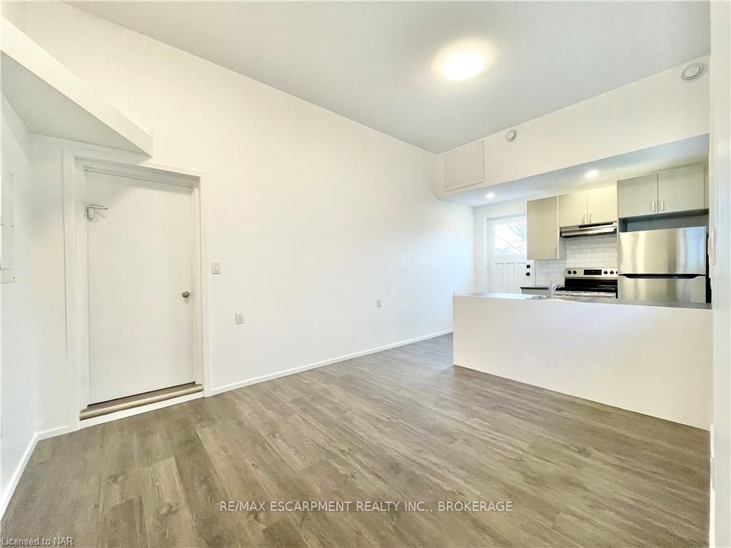 76 Marc Boulevard Property Photo 18