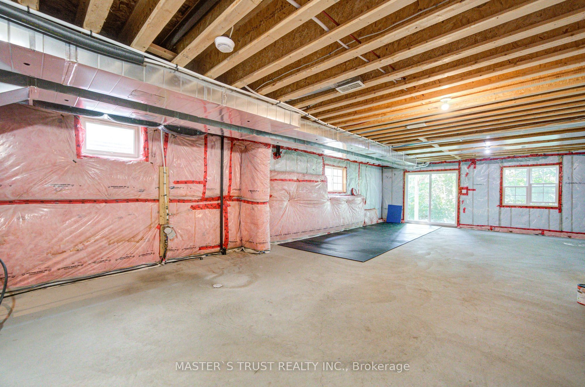 569 Grange Way Property Photo 17
