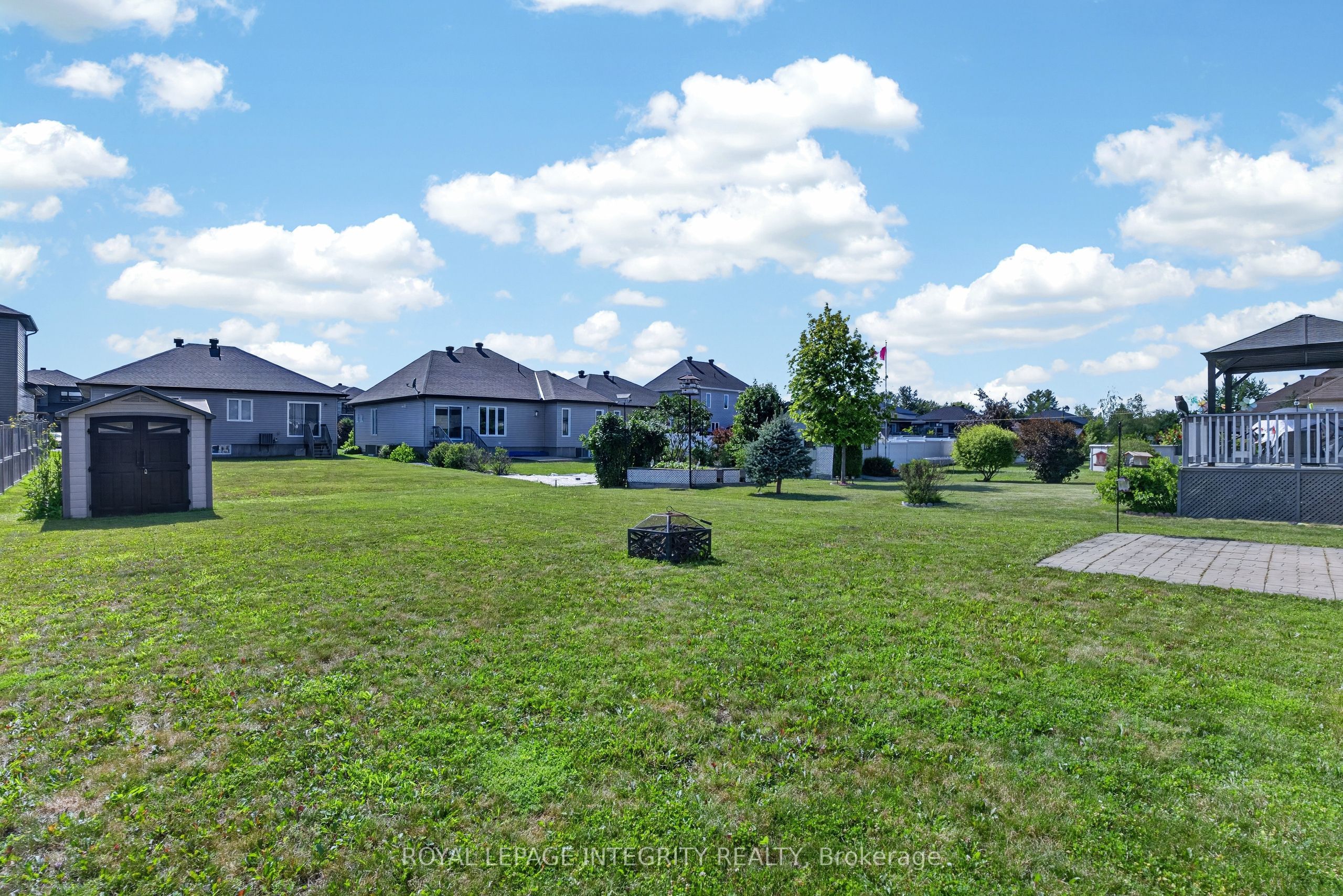 117 Castel Street Property Photo 26