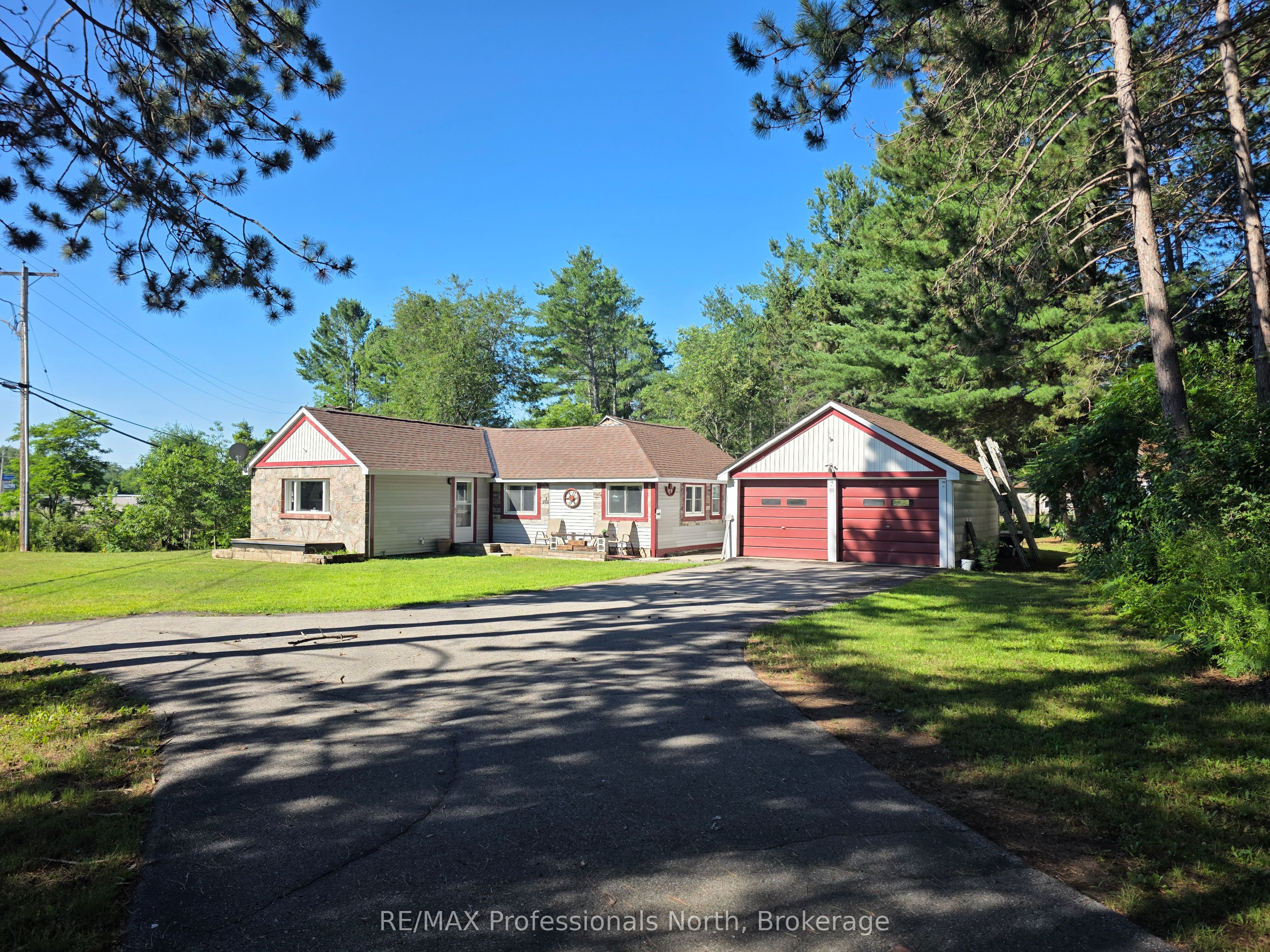1007 West Road Property Photo 2