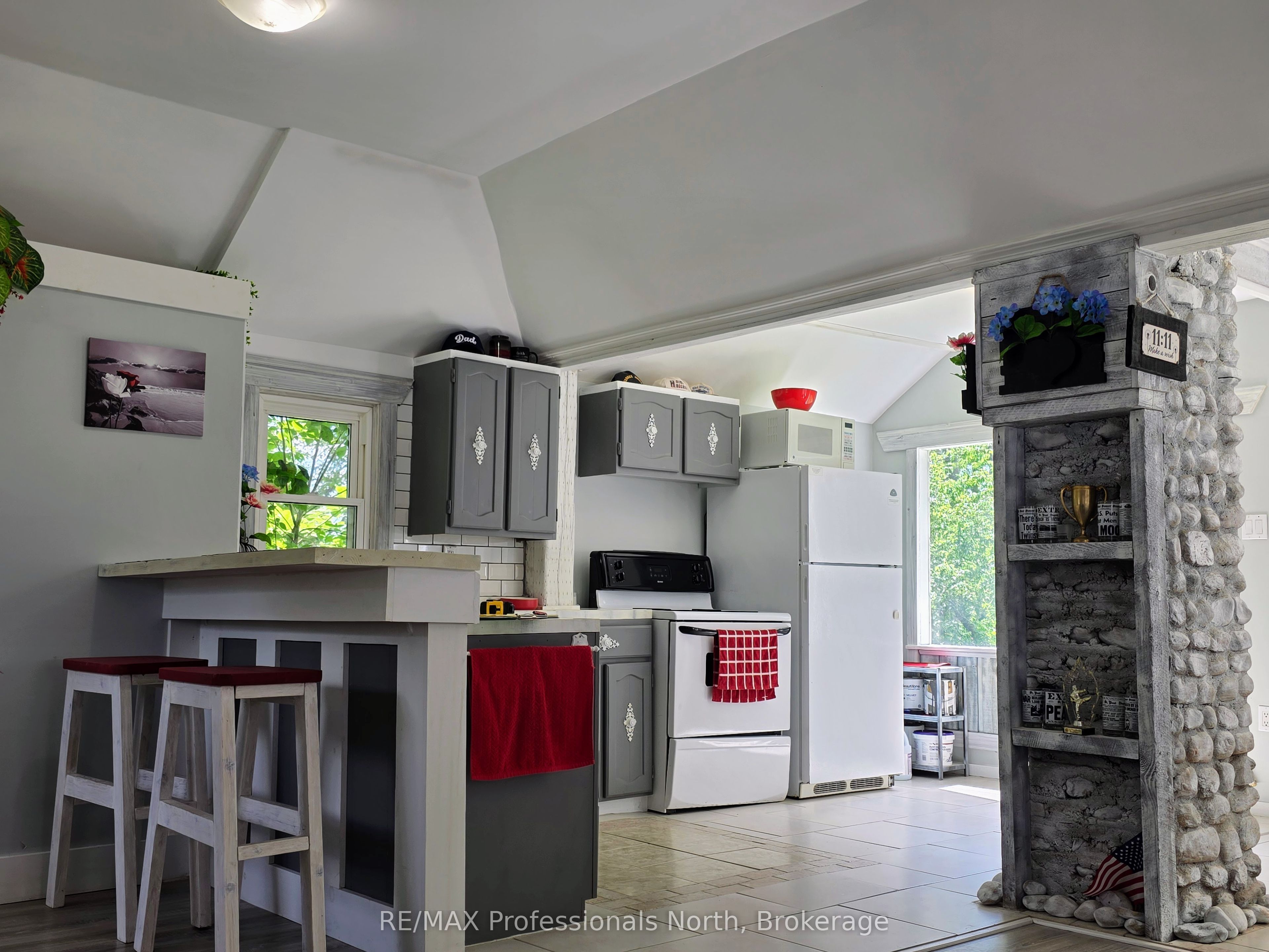 1007 West Road Property Photo 8