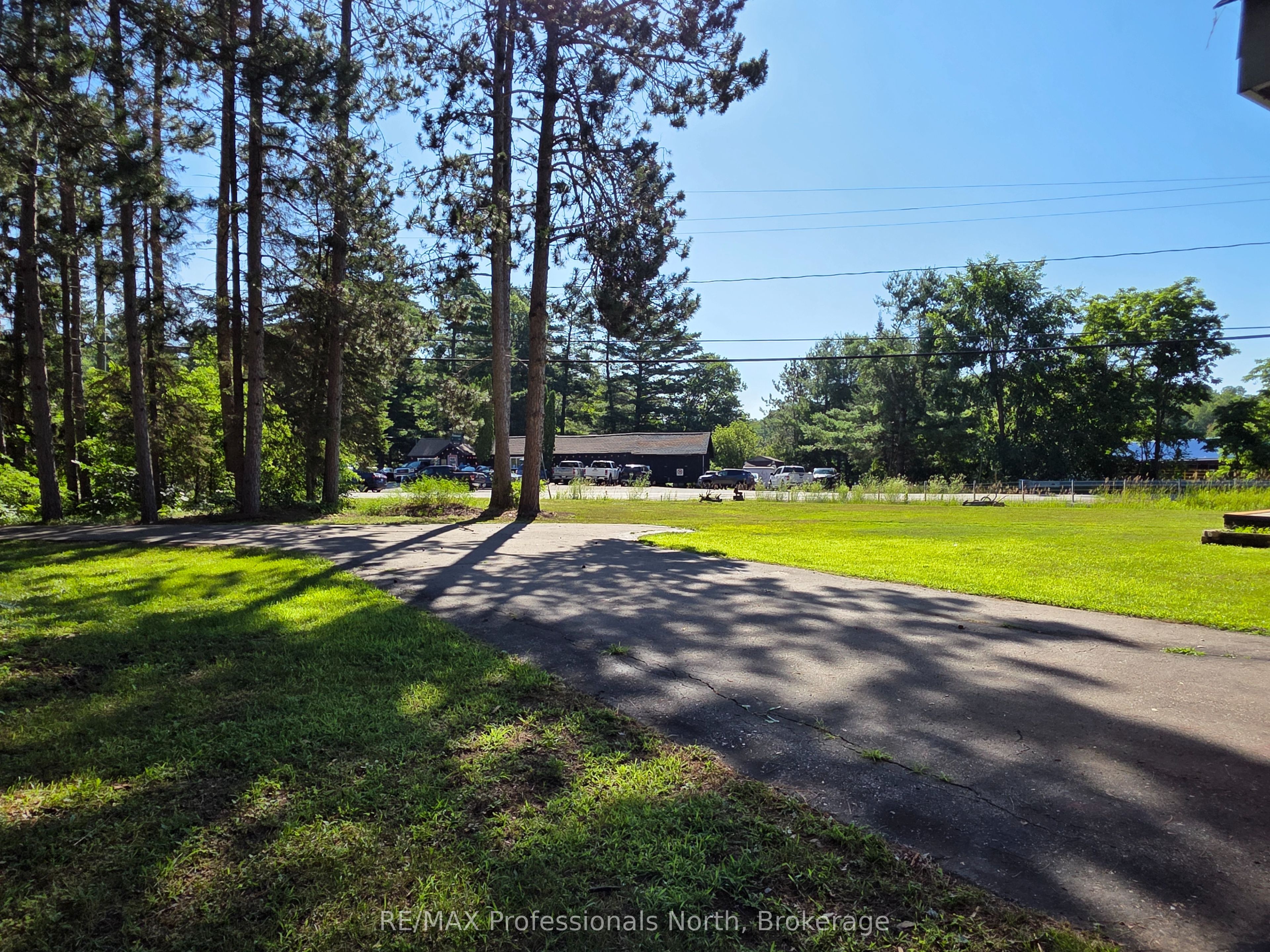 1007 West Road Property Photo 27