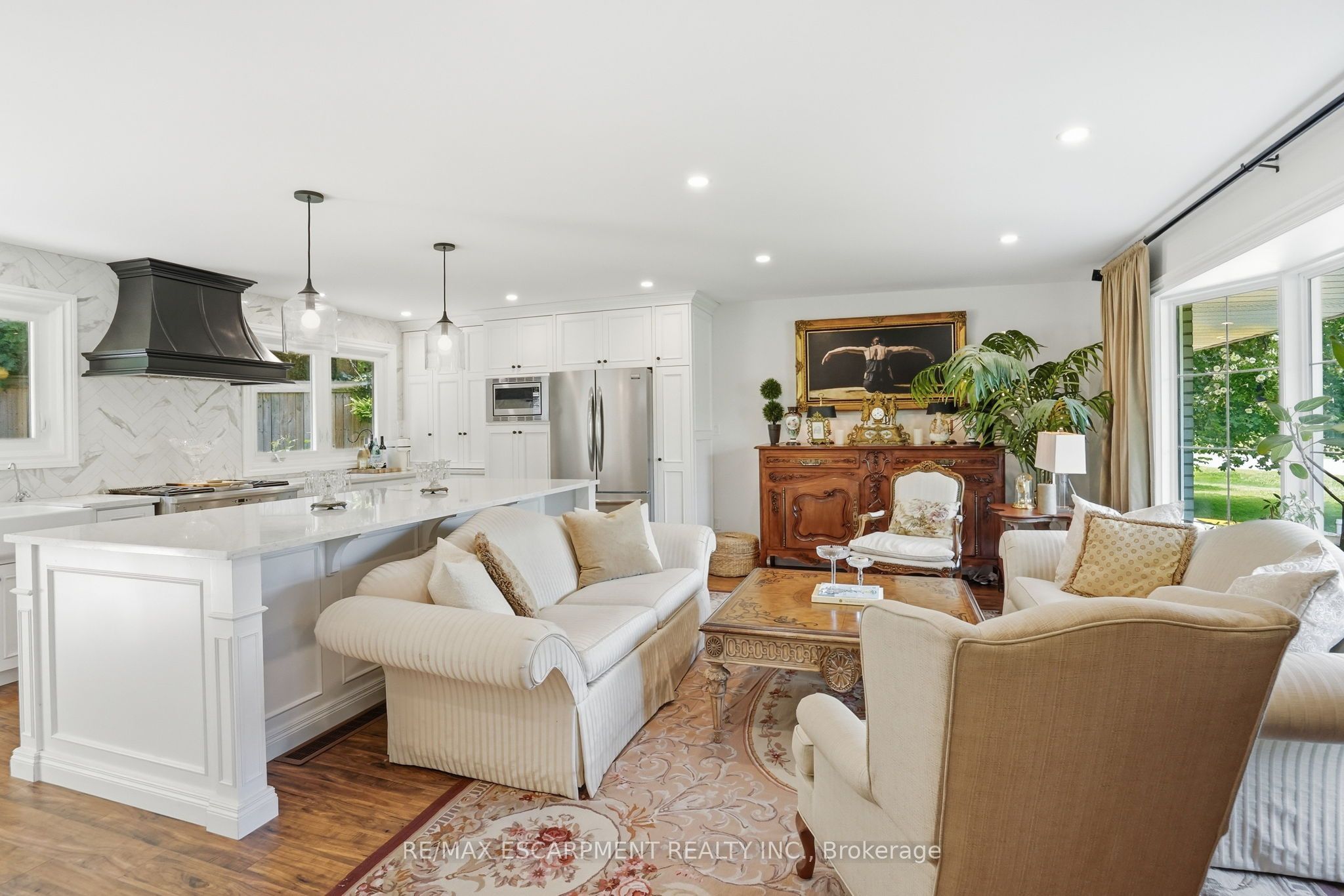 2 Jameson Drive Property Photo 9