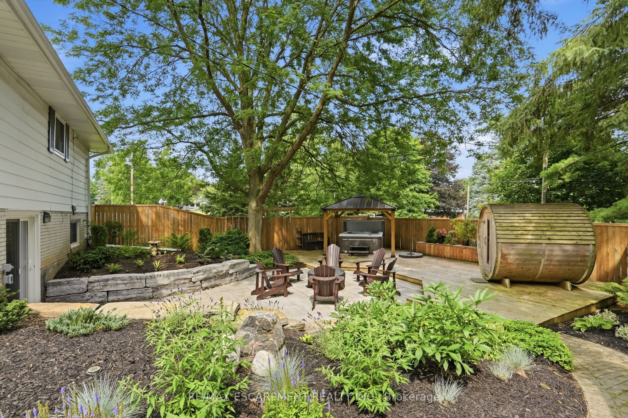 2 Jameson Drive Property Photo 44