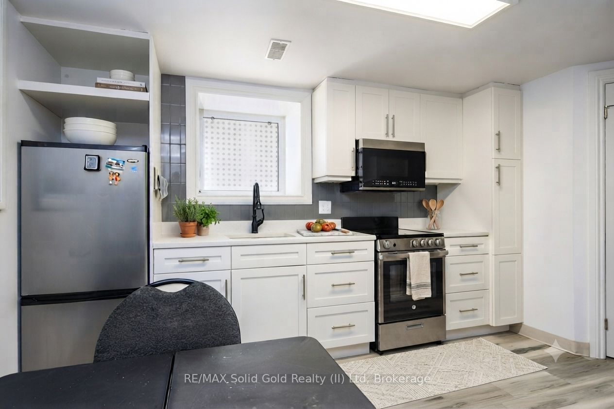 10 Shanley Street Property Photo 19
