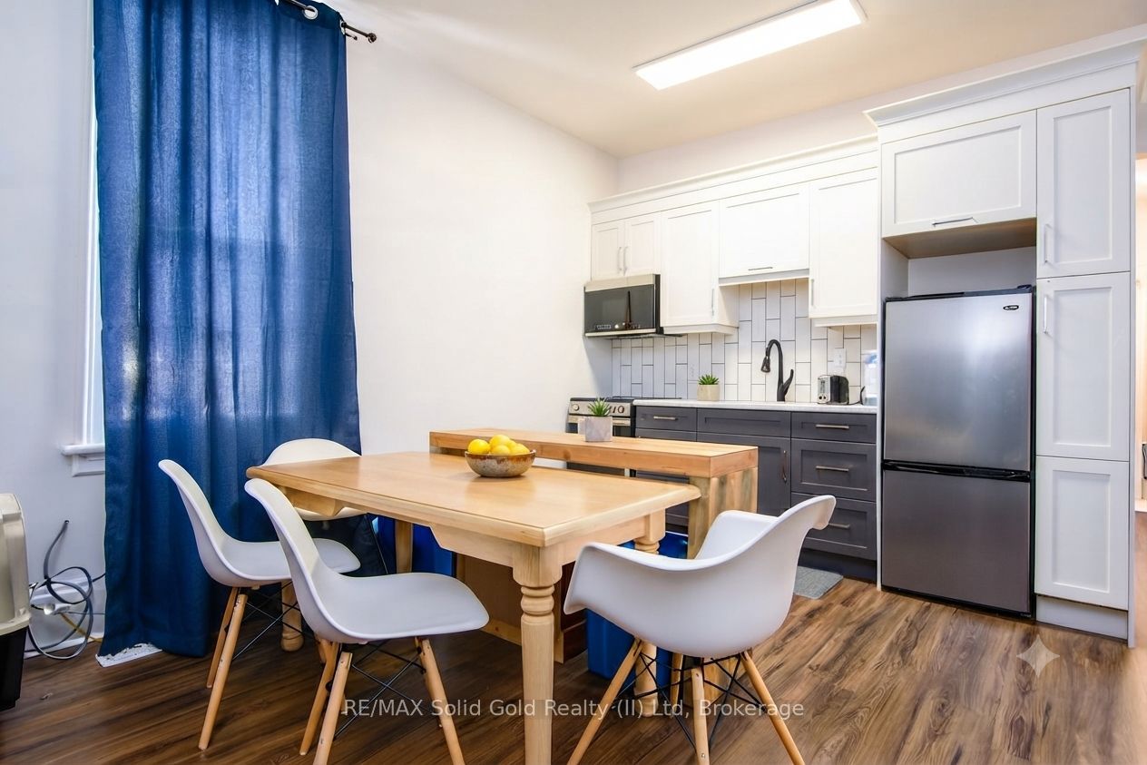 10 Shanley Street Property Photo 22