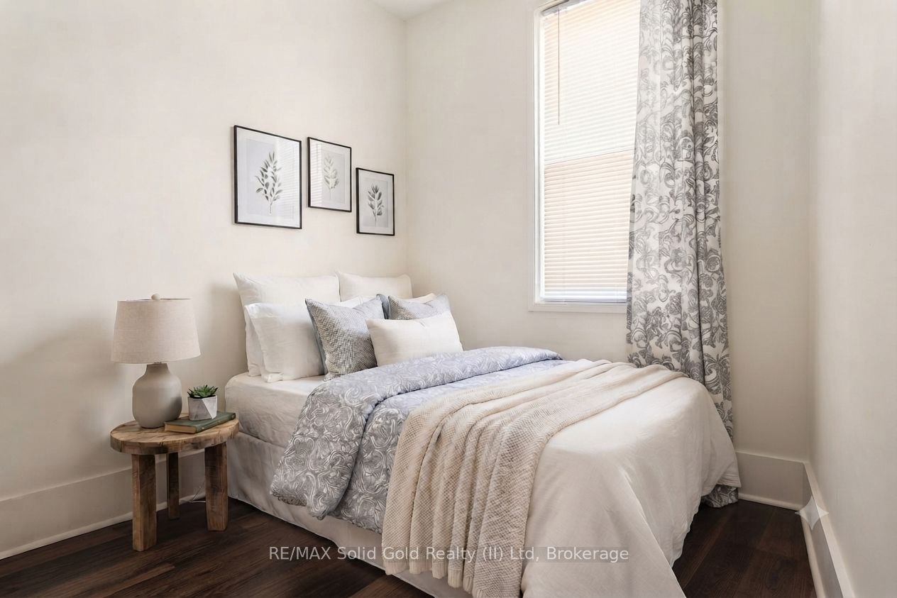 10 Shanley Street Property Photo 28