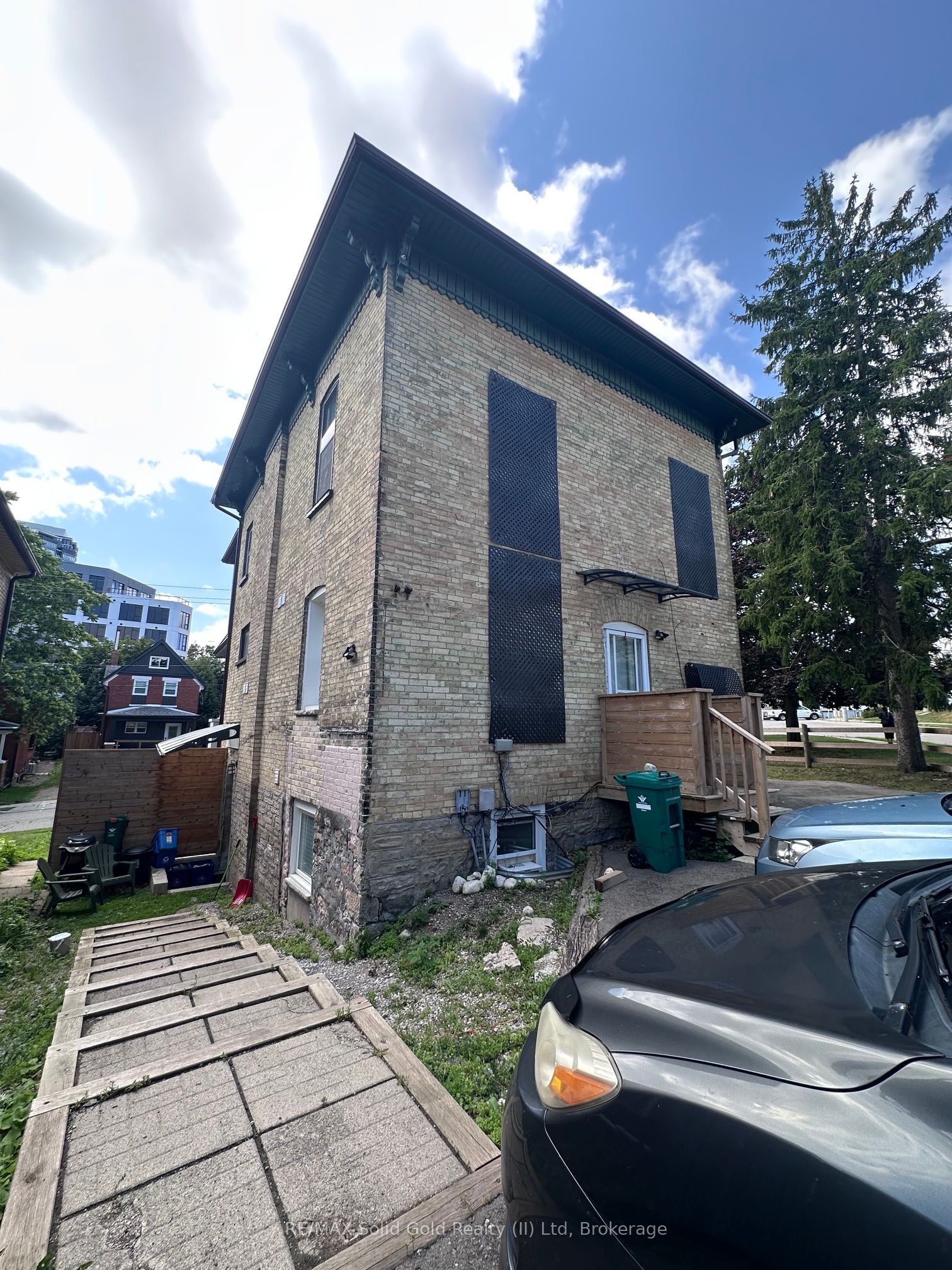 10 Shanley Street Property Photo 33