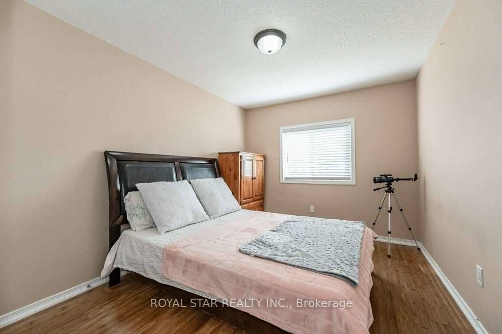 7 Upper Mercer Street B8 Property Photo 20