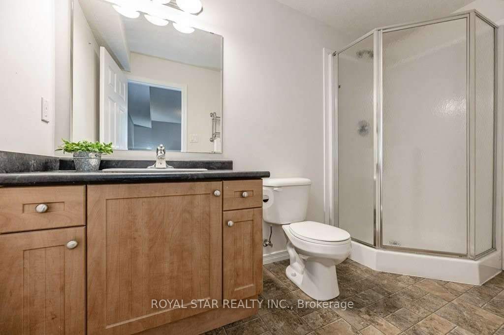7 Upper Mercer Street B8 Property Photo 34