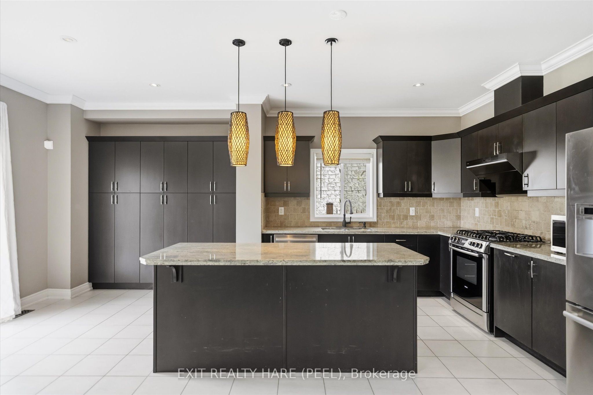 174 Irwin Avenue Property Photo 14