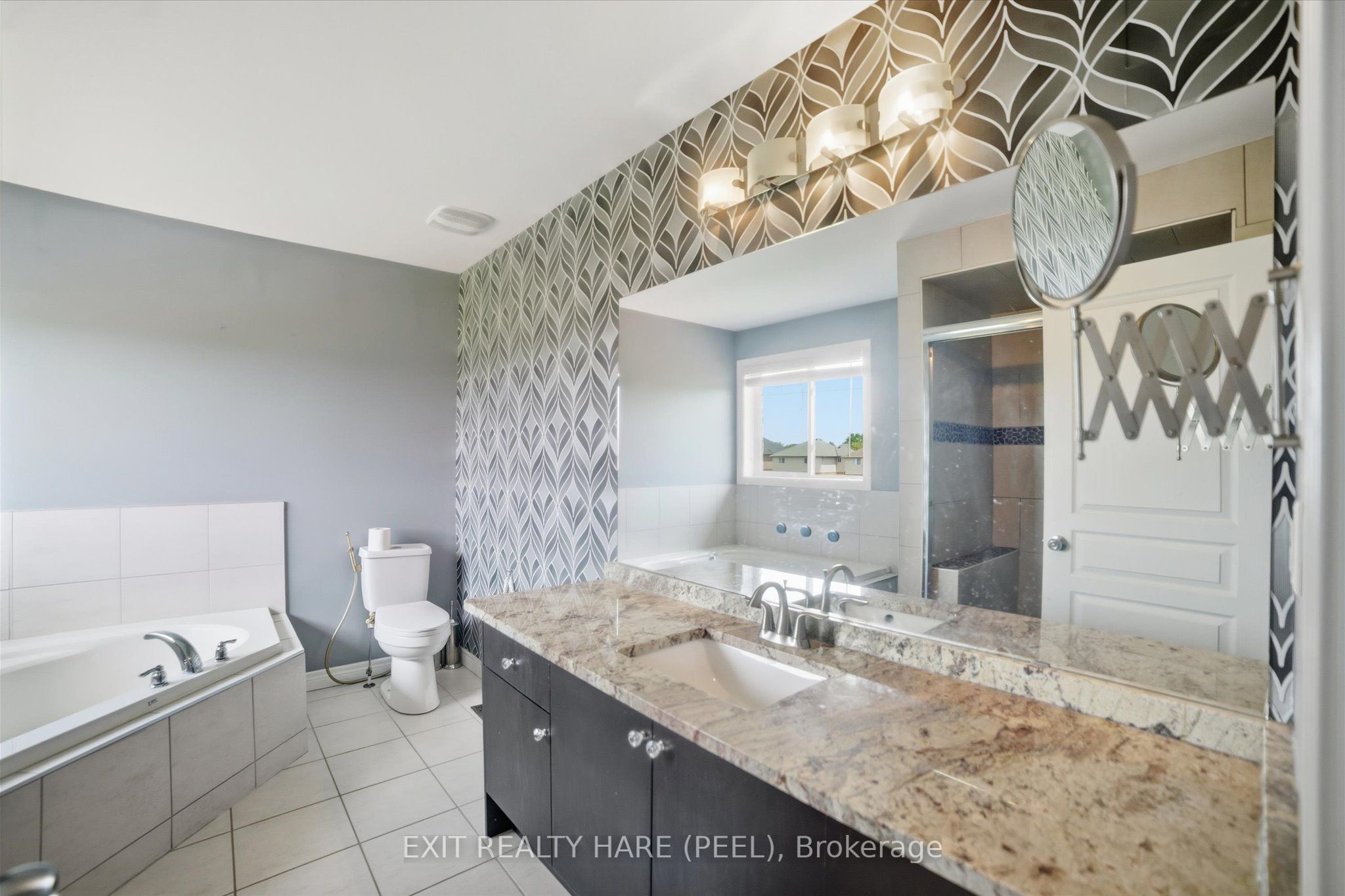 174 Irwin Avenue Property Photo 27