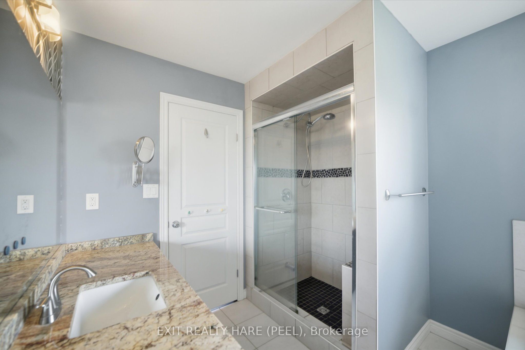174 Irwin Avenue Property Photo 29
