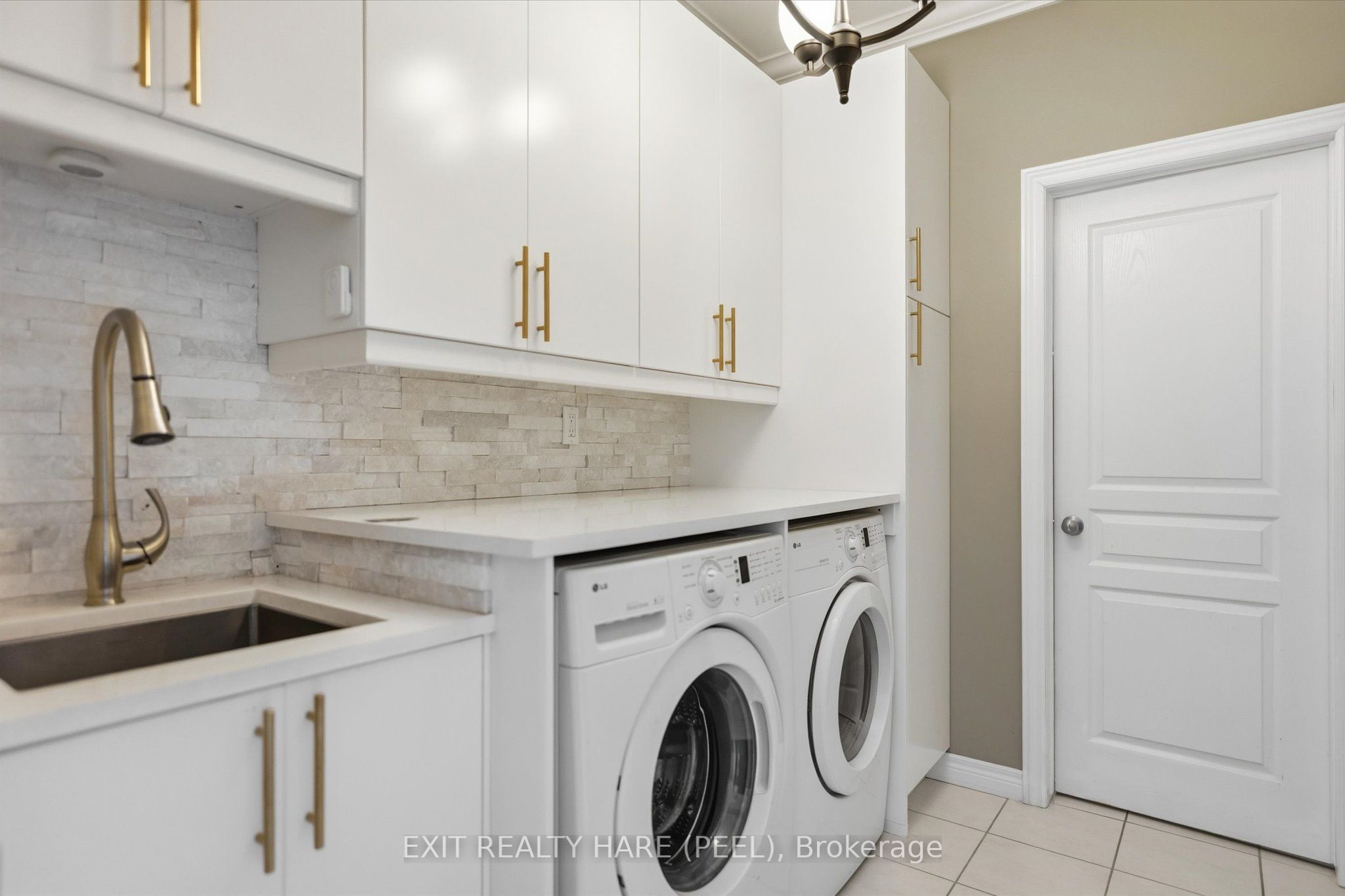 174 Irwin Avenue Property Photo 31