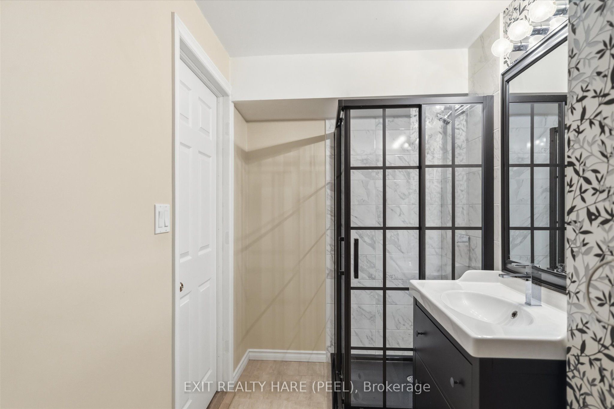 174 Irwin Avenue Property Photo 40