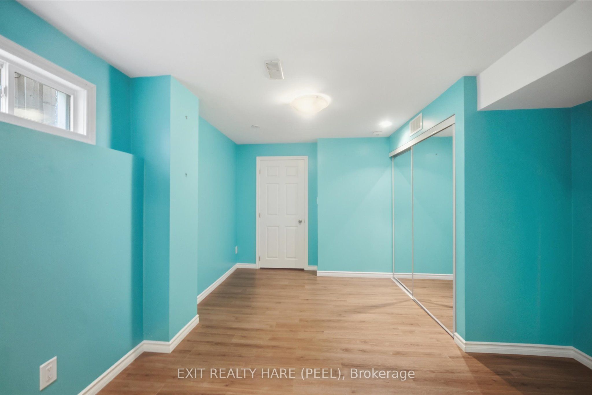 174 Irwin Avenue Property Photo 42