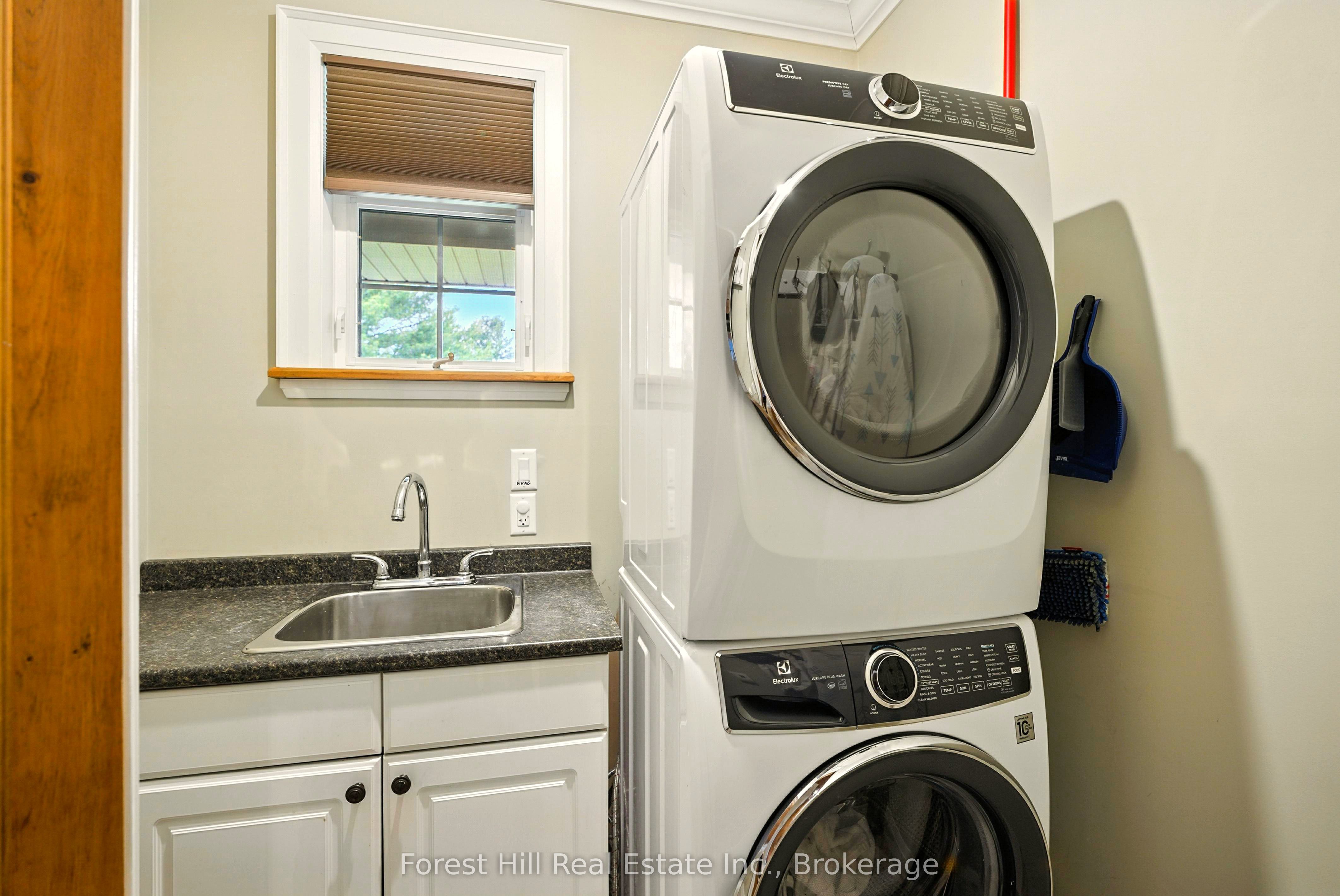 1474 Etwell Road Property Photo 16