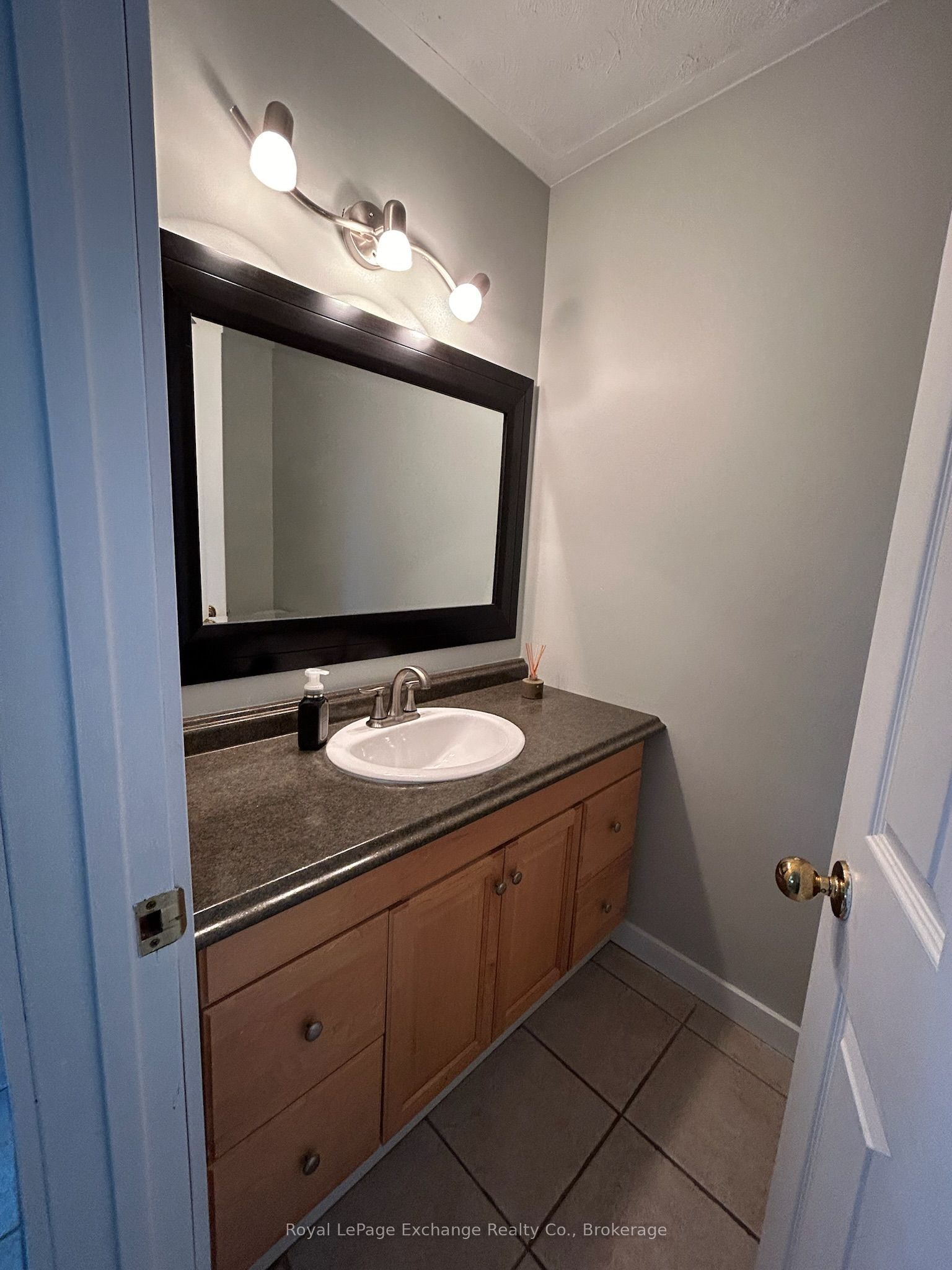 792 Mackendrick Drive Property Photo 20