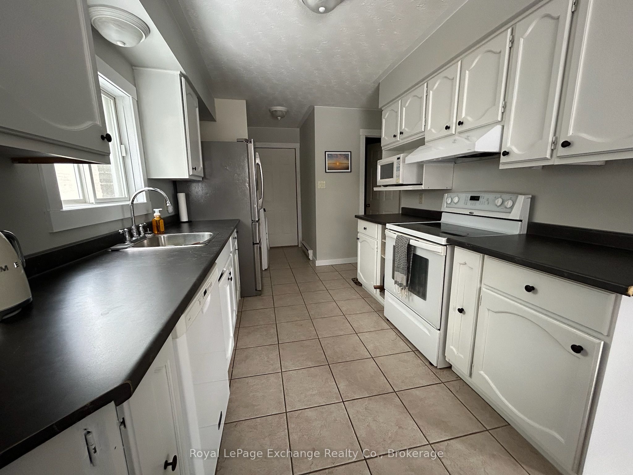 792 Mackendrick Drive Property Photo 25