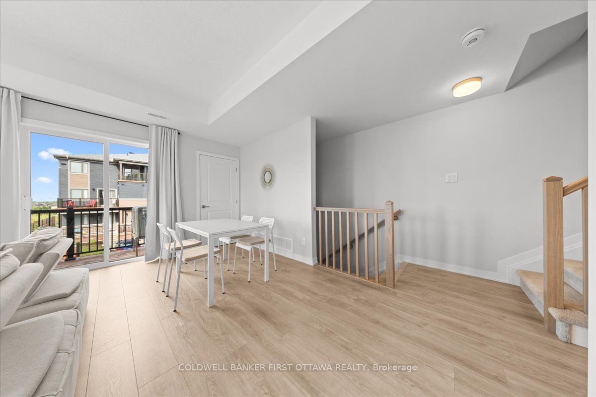 210 Parnian Private Property Photo 6