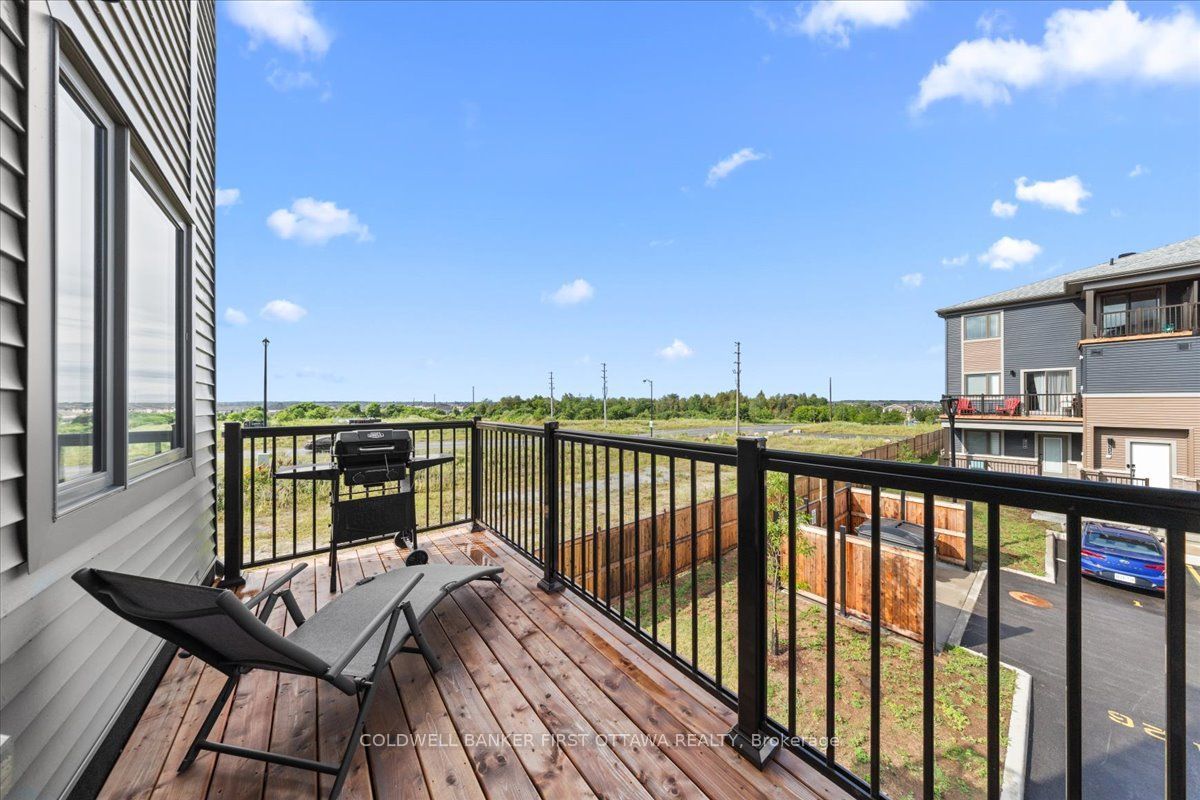 210 Parnian Private Property Photo 16