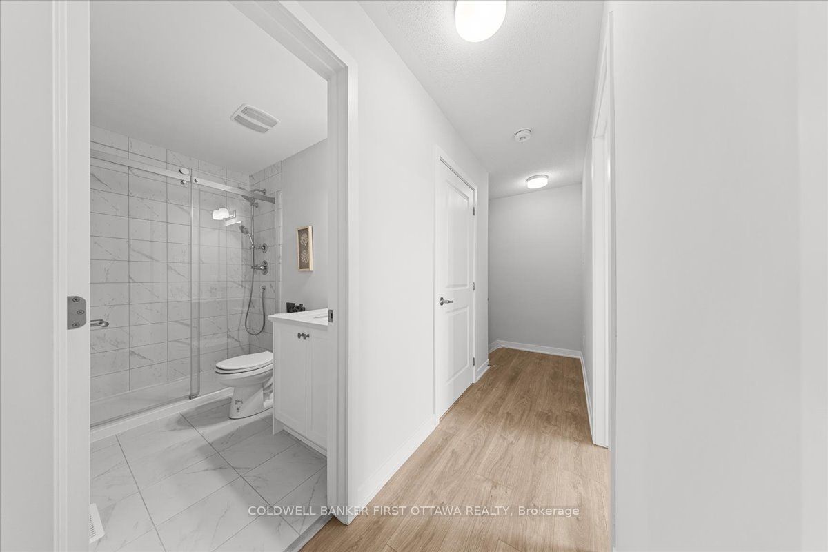 210 Parnian Private Property Photo 17