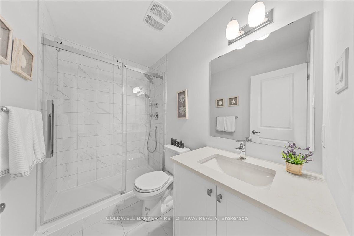 210 Parnian Private Property Photo 24