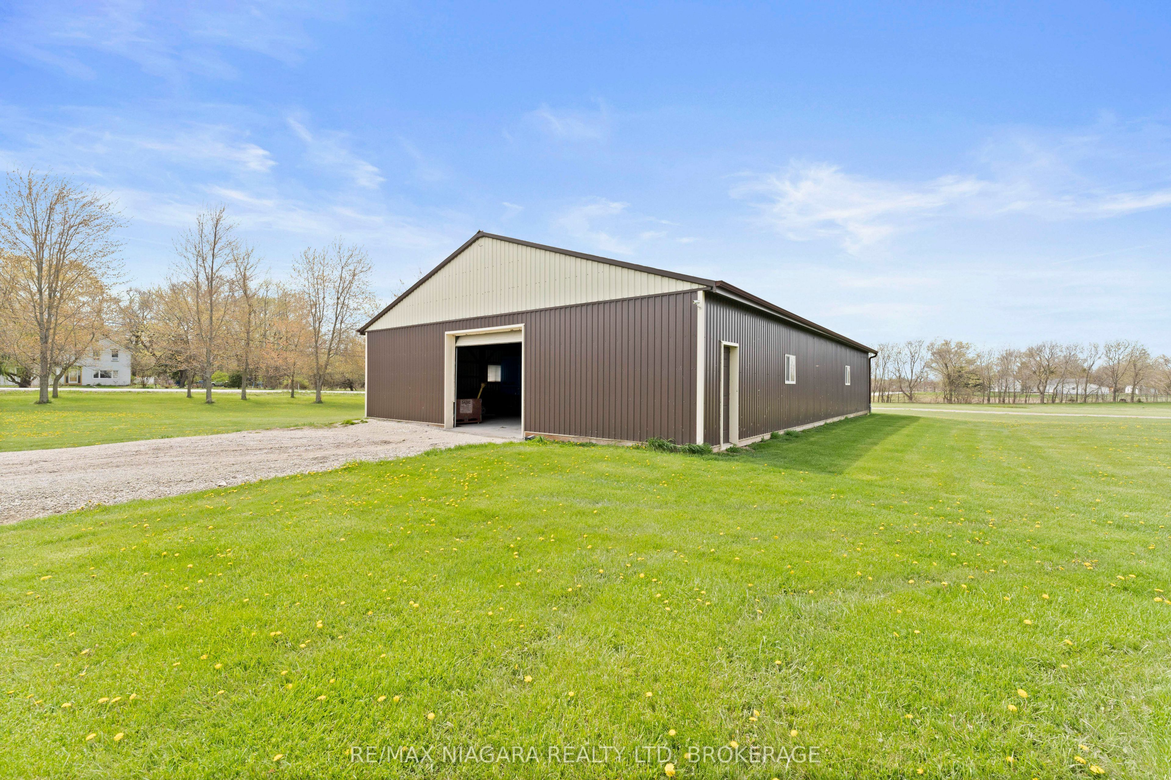 410 County Rd 50 Road W Property Photo 26