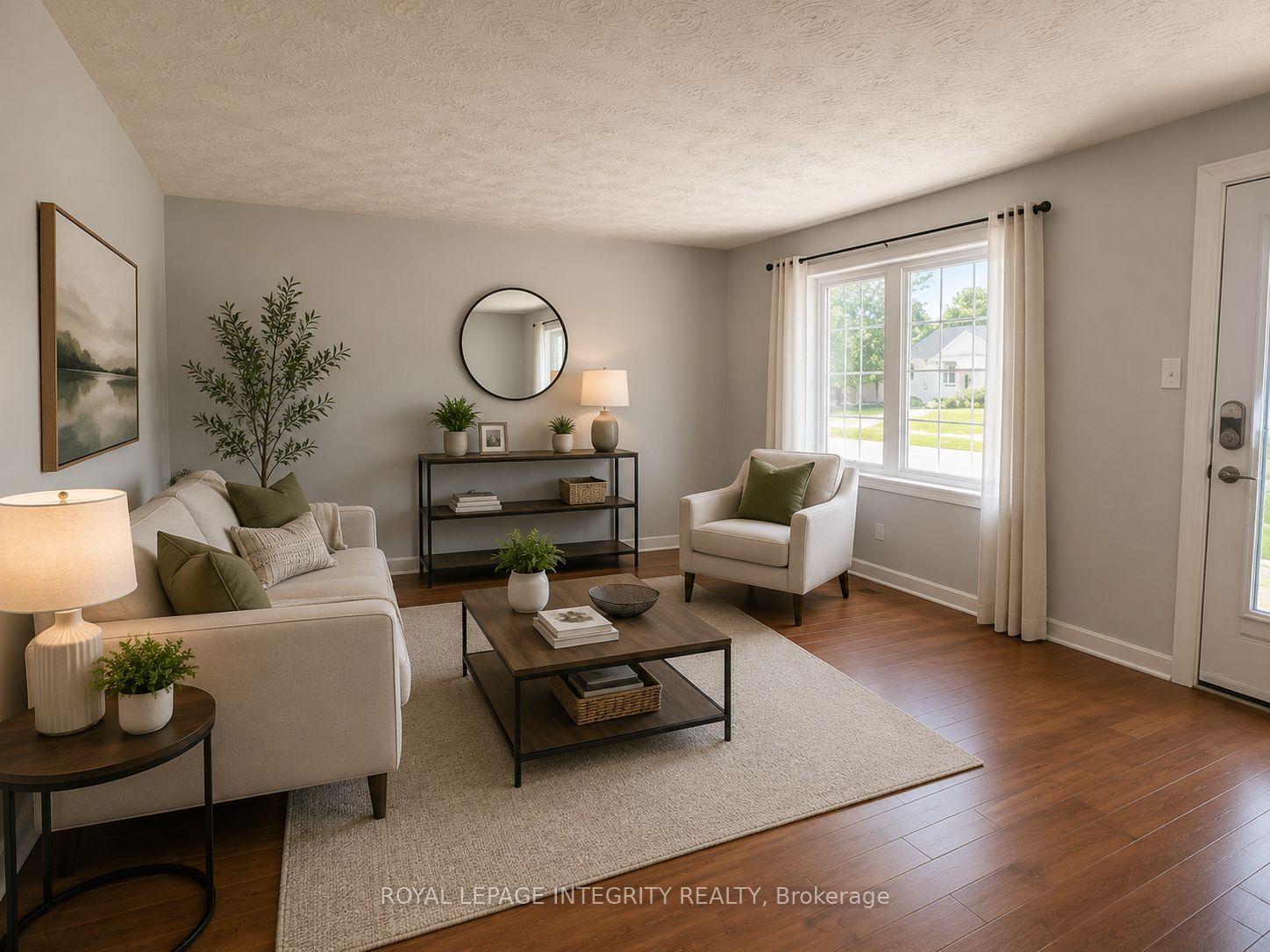 607 12th Street E Property Photo 5