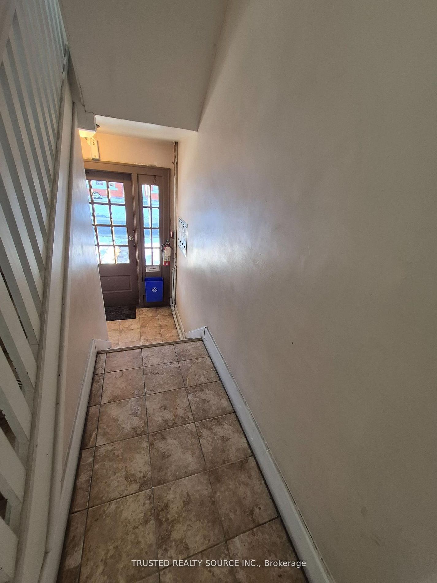 1614 Ontario Street #4 Property Photo 3